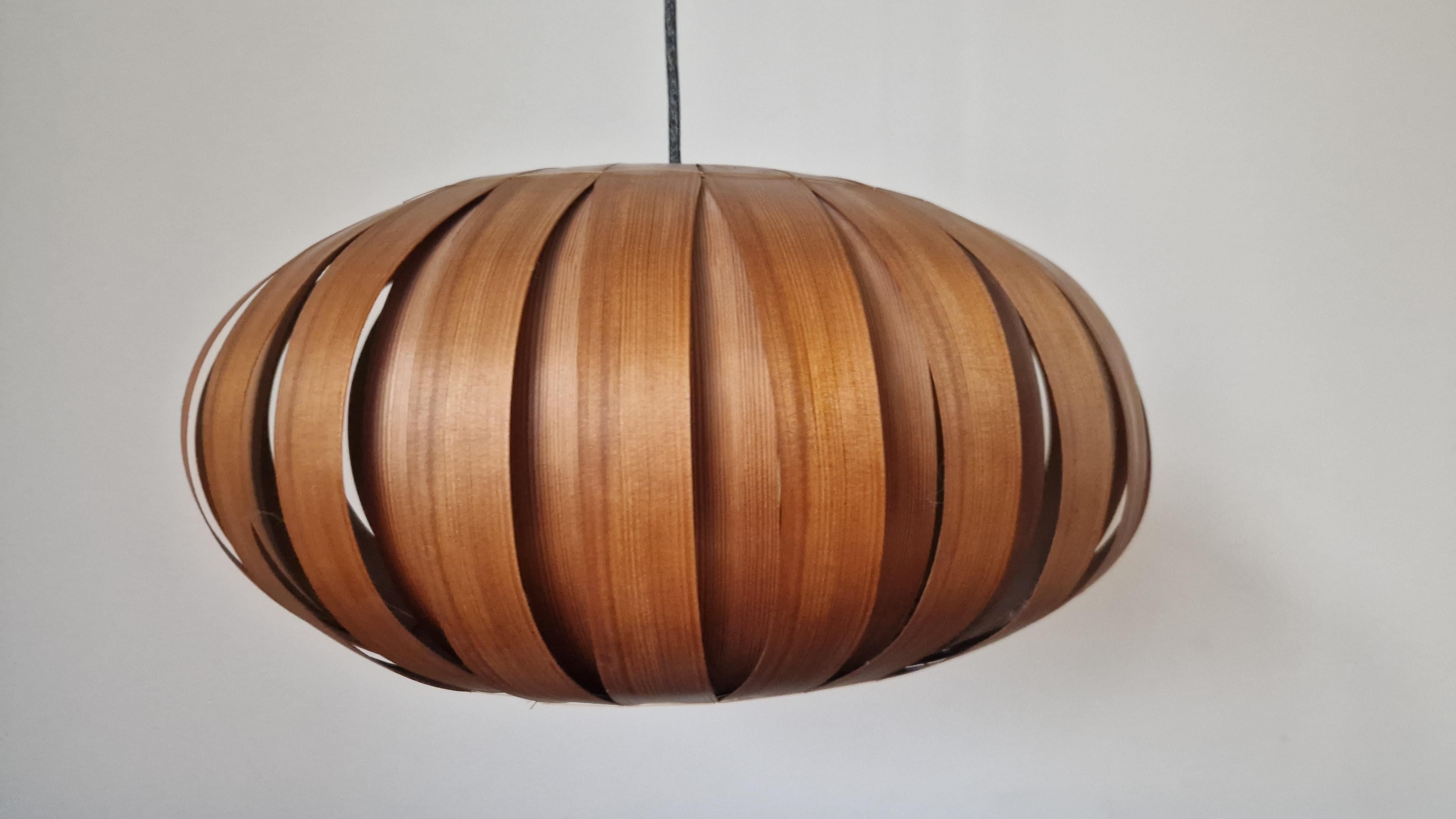 Large Rare Midcentury Veneer Pendant ULUV, 1960s For Sale 1