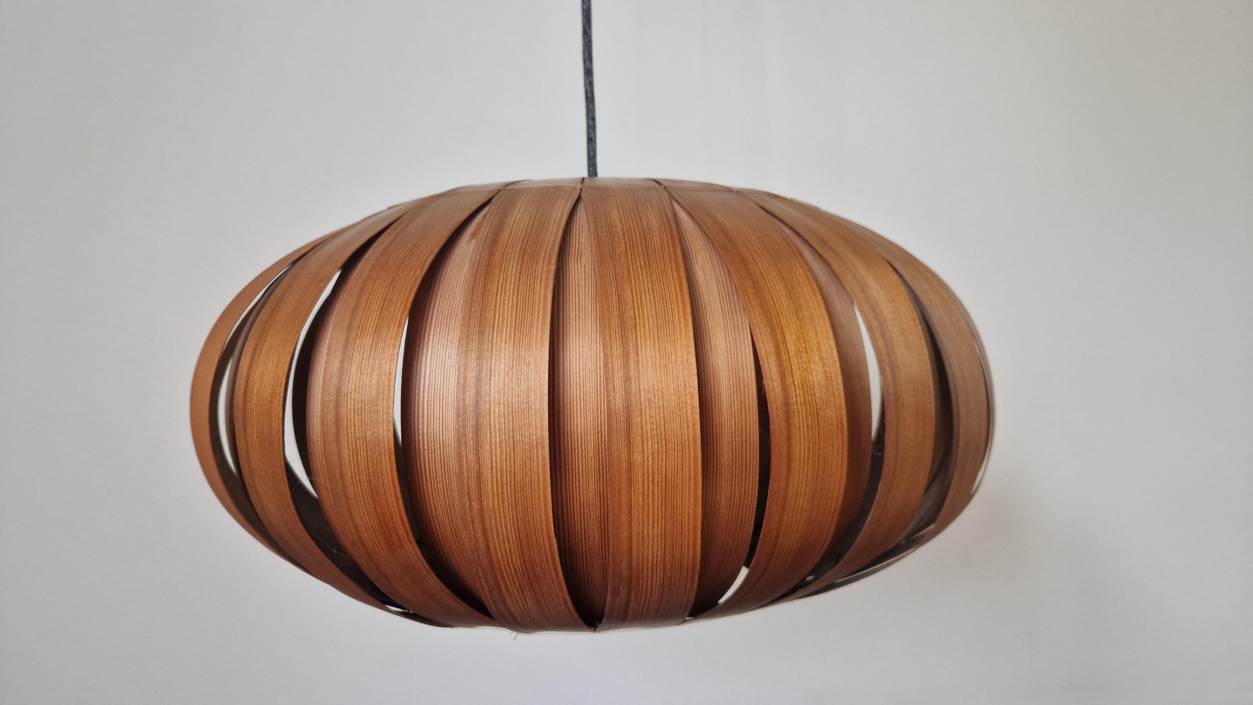 Large Rare Midcentury Veneer Pendant ULUV, 1960s For Sale 2
