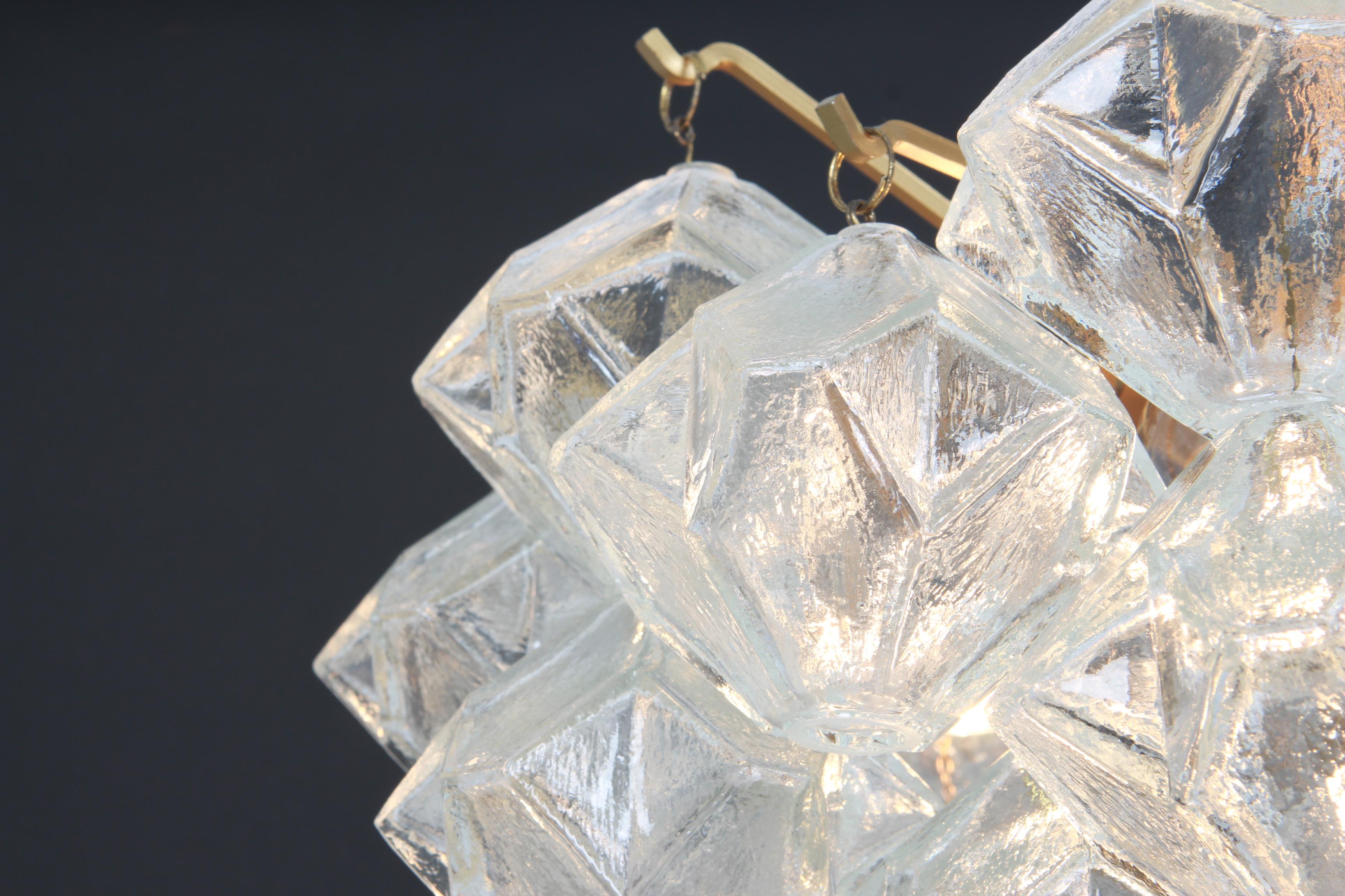 Large Rare Pagoda Glass Chandelier by Kalmar, Austria, 1960s In Good Condition In Aachen, NRW