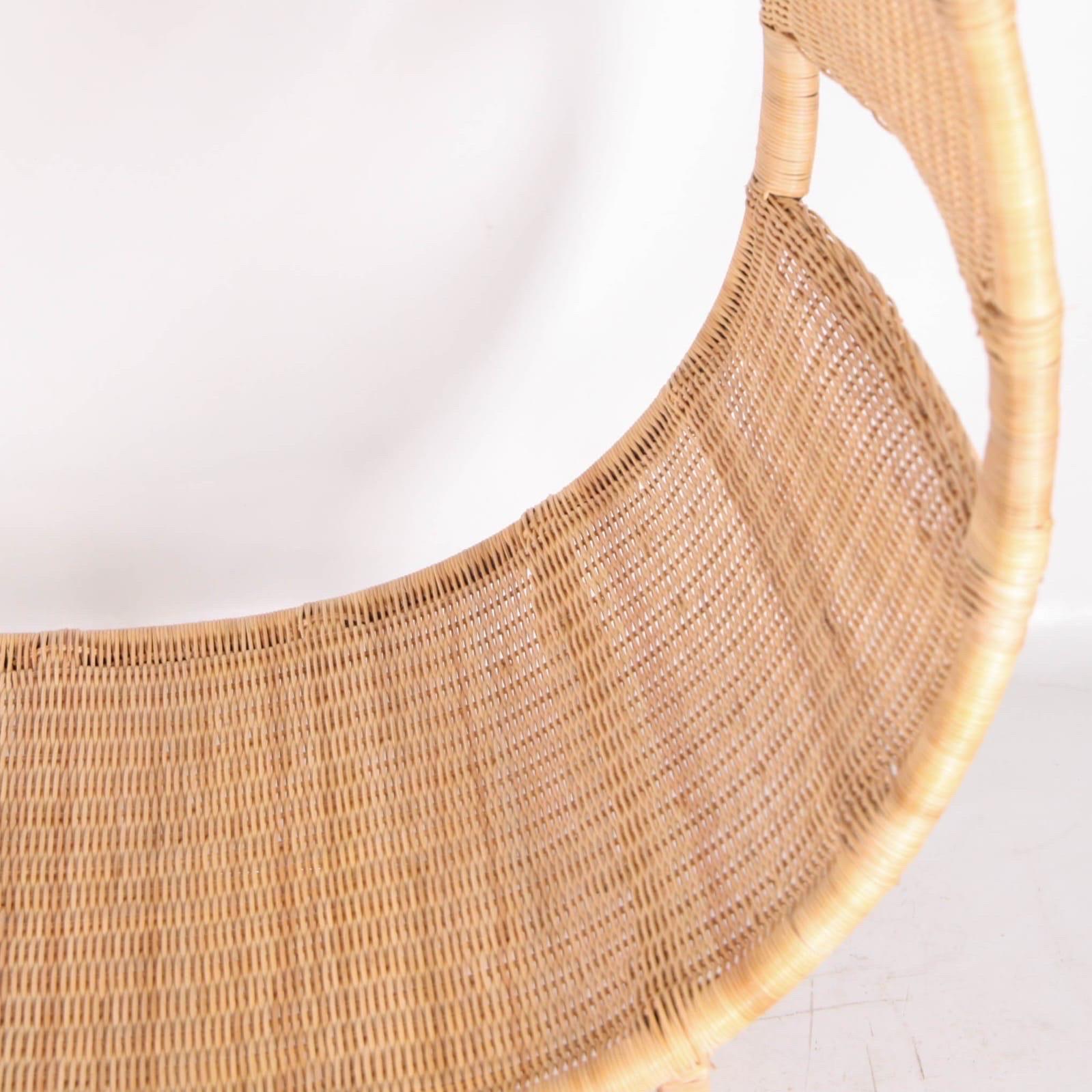 Grande sedia e pouf in rattan e metallo in vendita 2