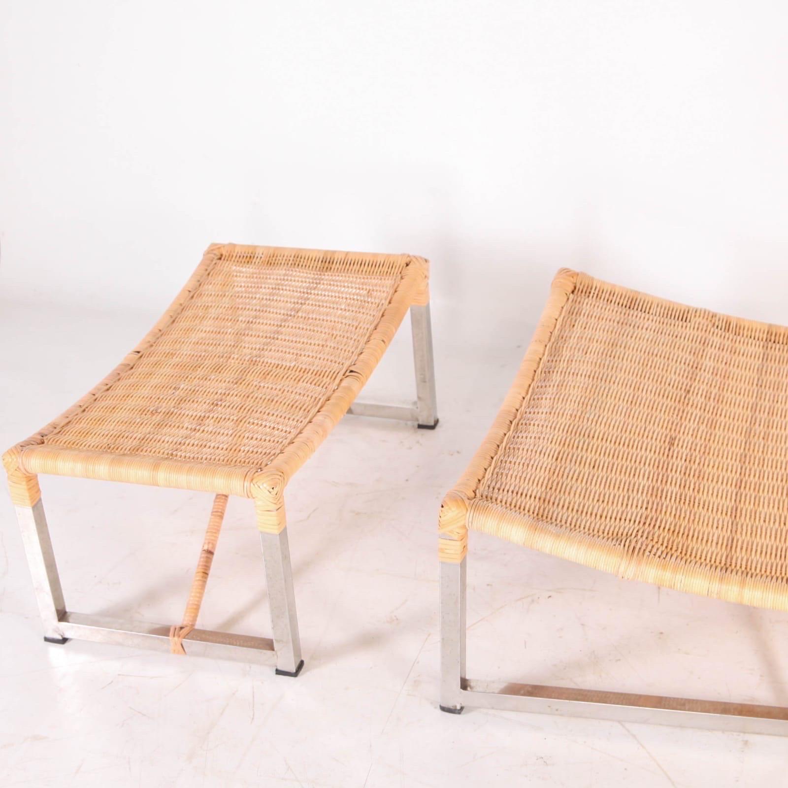 Grande sedia e pouf in rattan e metallo in vendita 3