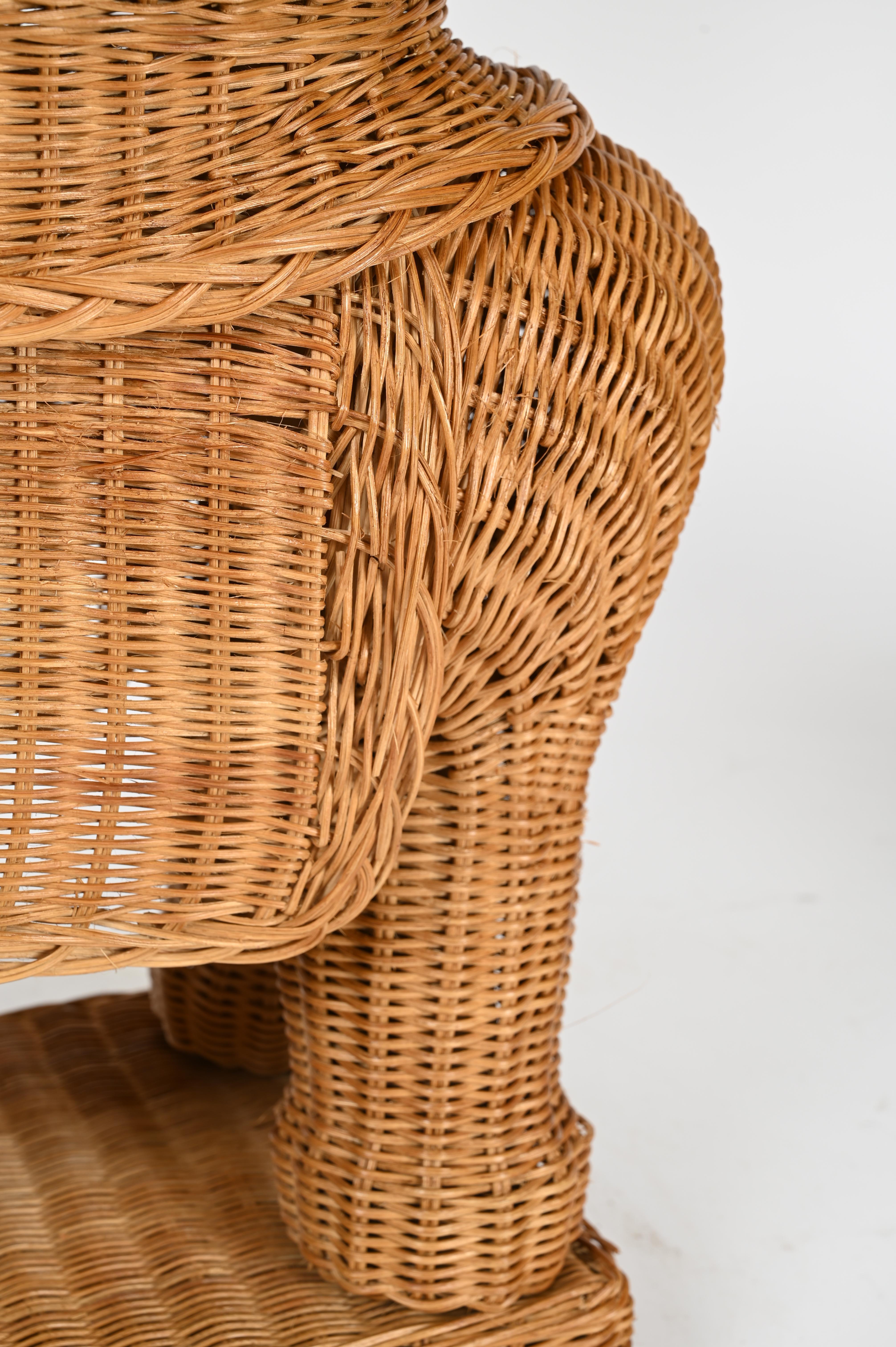 Großer Beistelltisch aus Rattan und Korbweide mit Elefantenmotiv von Vivai del Sud, Italien 1970er Jahre 6