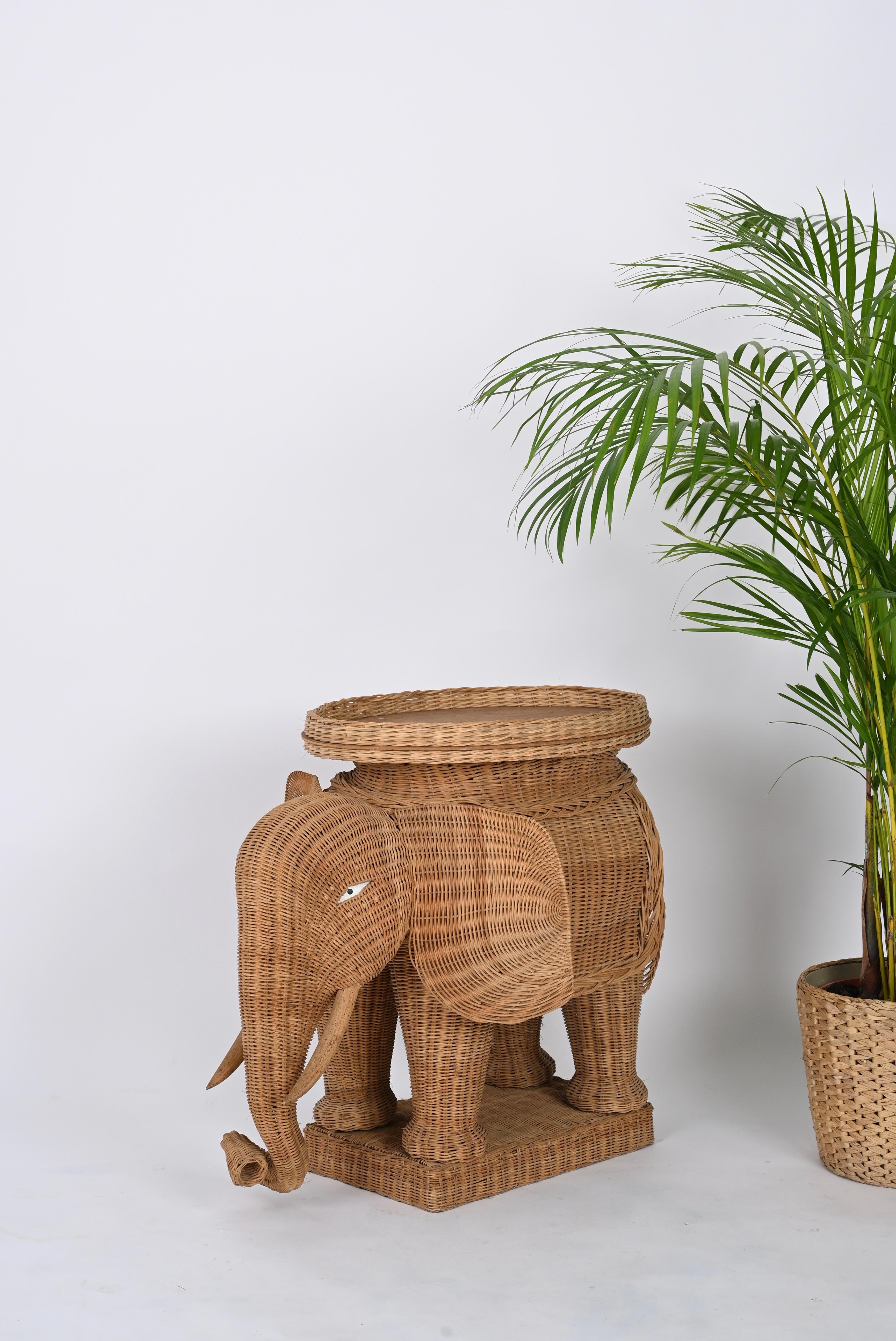 Large Rattan and Wicker Elephant Side Table by Vivai del Sud, Italy 1970s 10