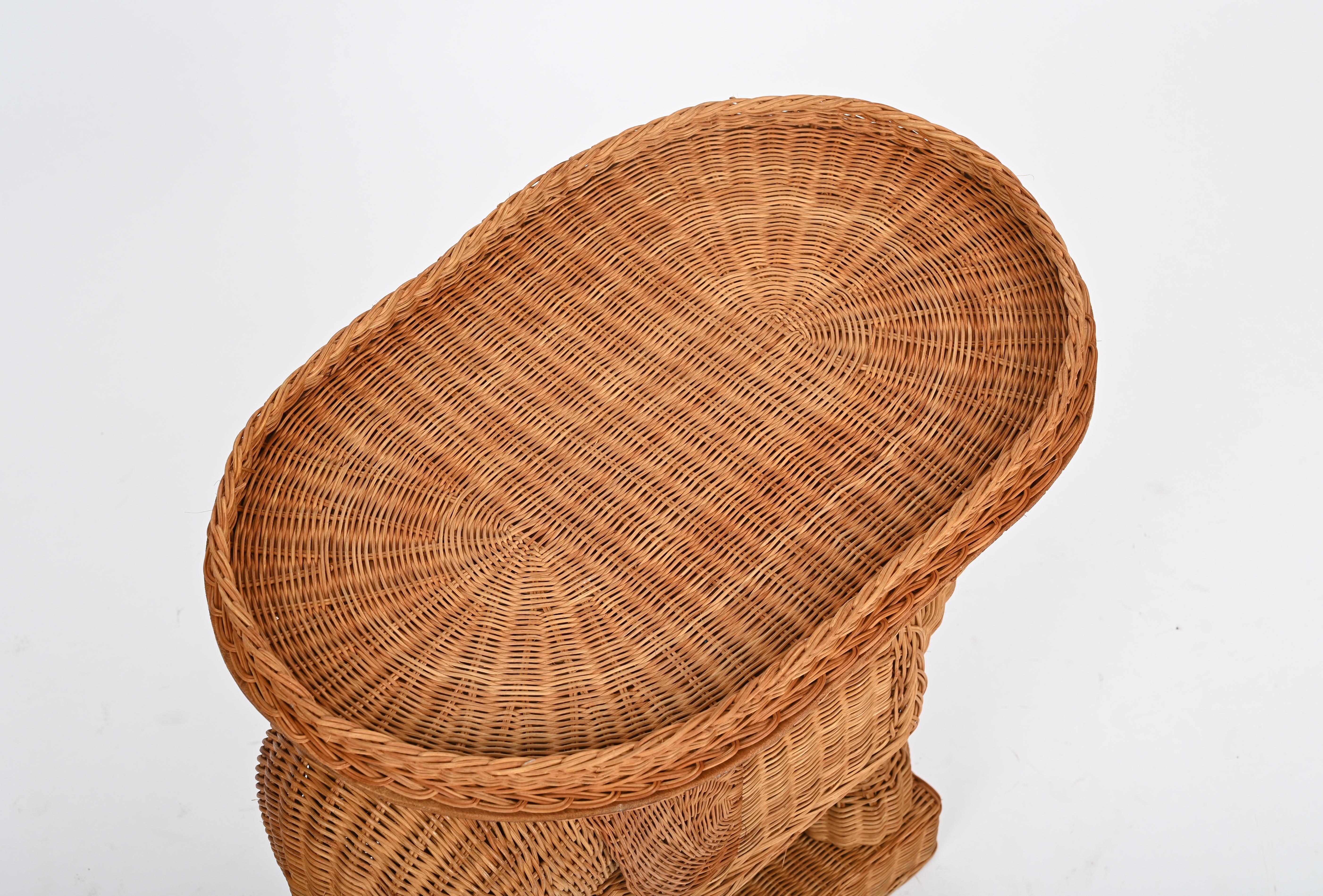 Großer Beistelltisch aus Rattan und Korbweide mit Elefantenmotiv von Vivai del Sud, Italien 1970er Jahre im Zustand „Gut“ in Roma, IT