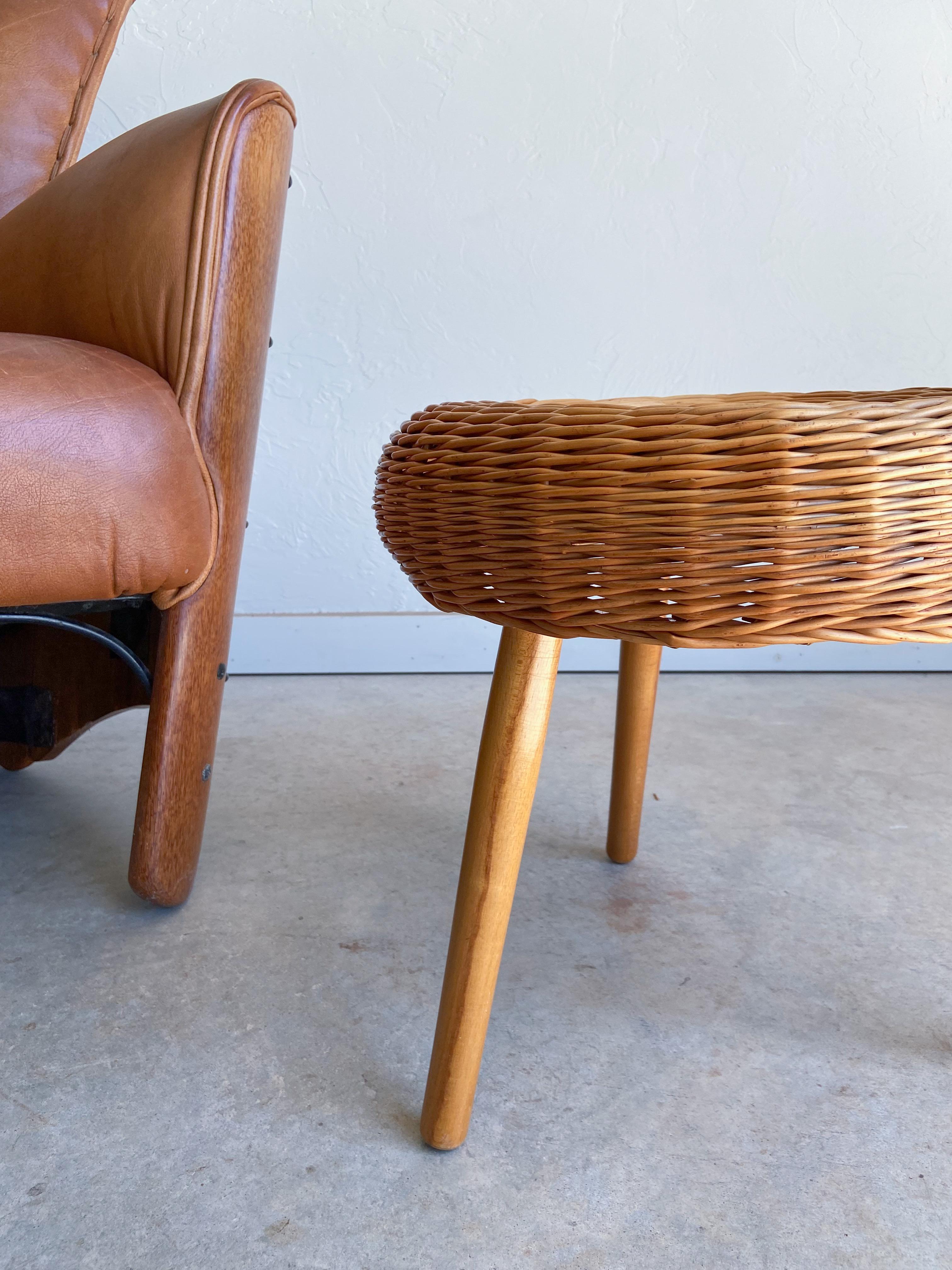 Large Rattan and Wood Stool Attributed to Tony Paul, 1960 In Good Condition For Sale In Round Rock, TX