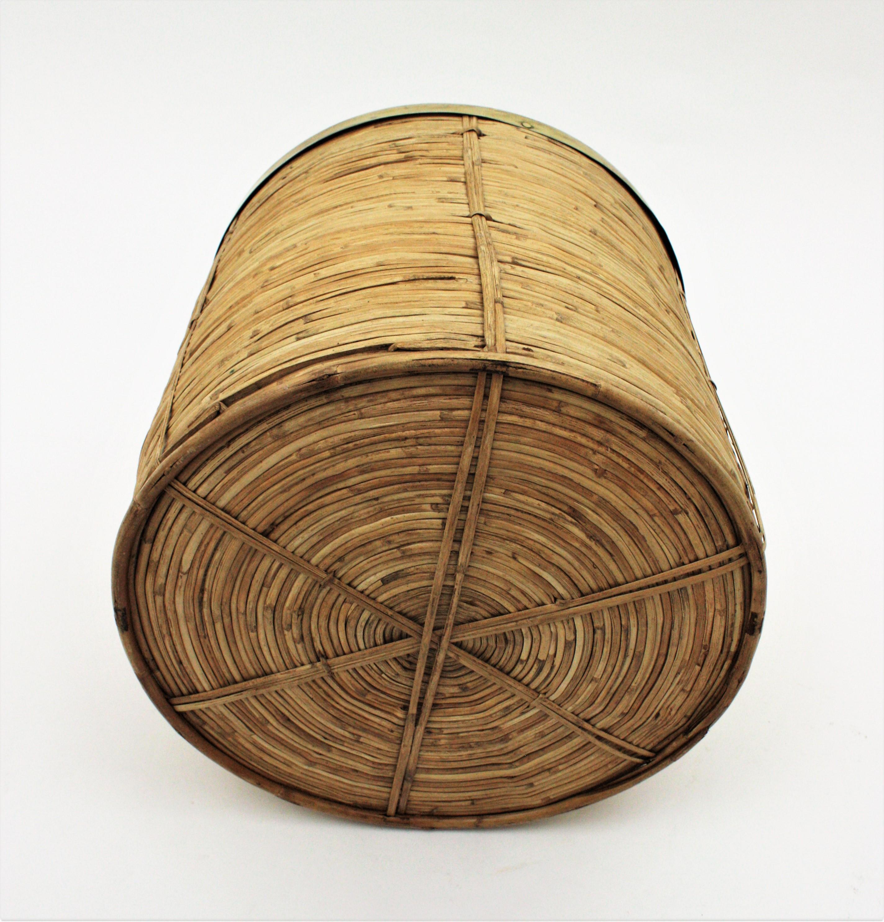 Large Rattan Bamboo Round Planter with Brass Rim, Italy, 1970s For Sale 7
