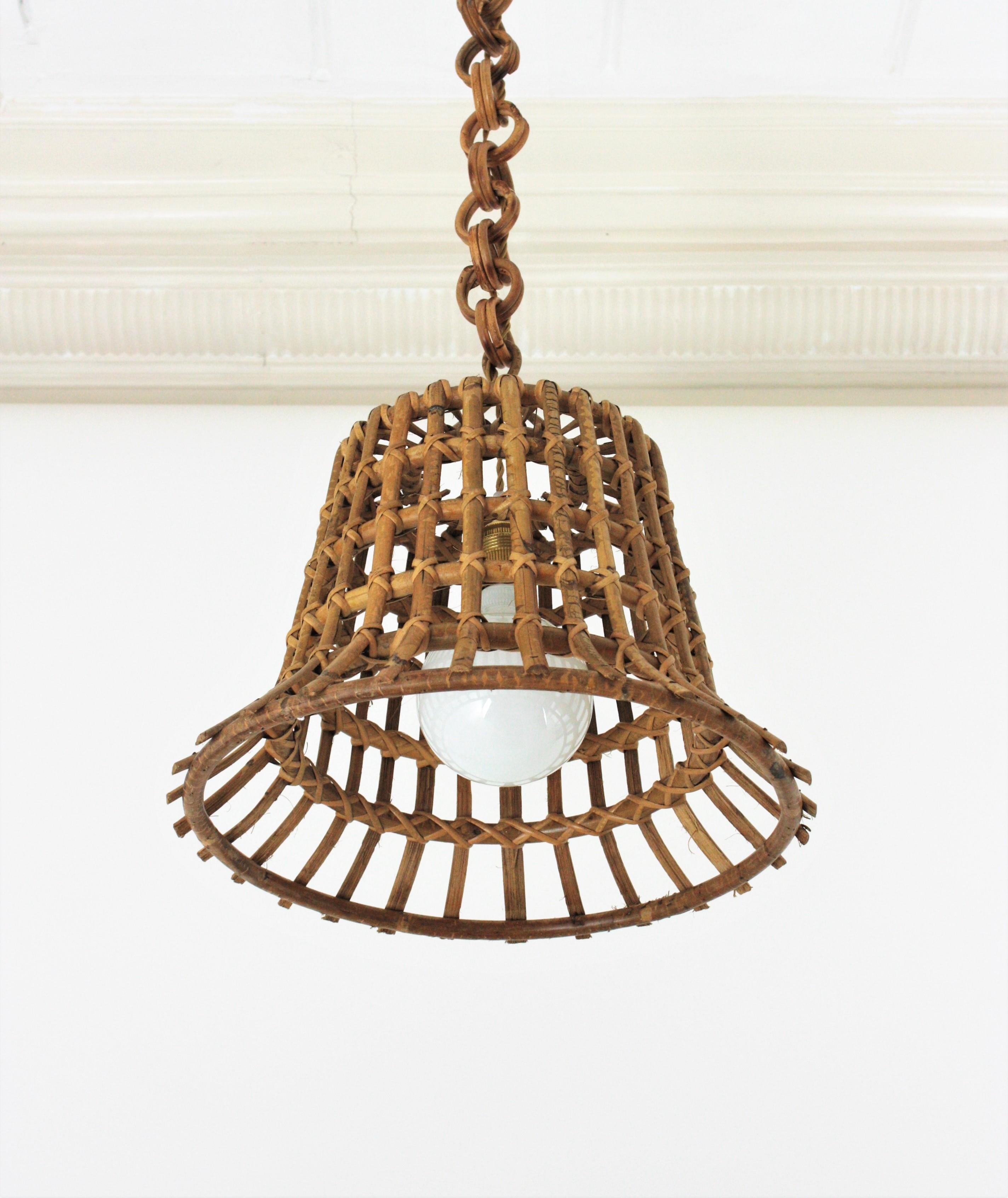 Large Rattan Grid Bell Pendant Light / Hanging Ceiling Lamp, France, 1960s In Good Condition For Sale In Barcelona, ES