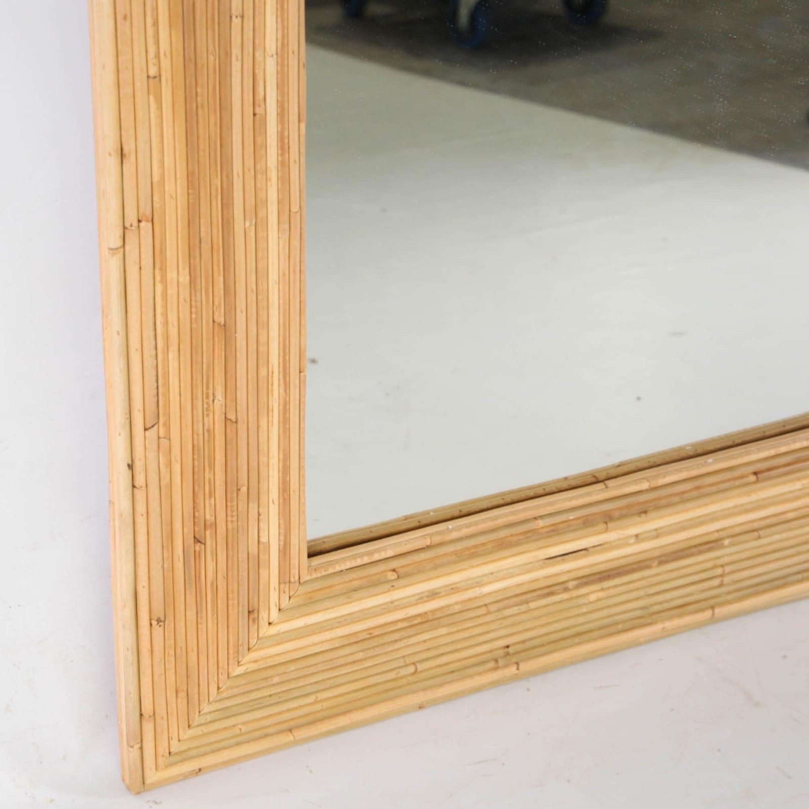 XXIe siècle et contemporain Grand miroir en rotin en vente