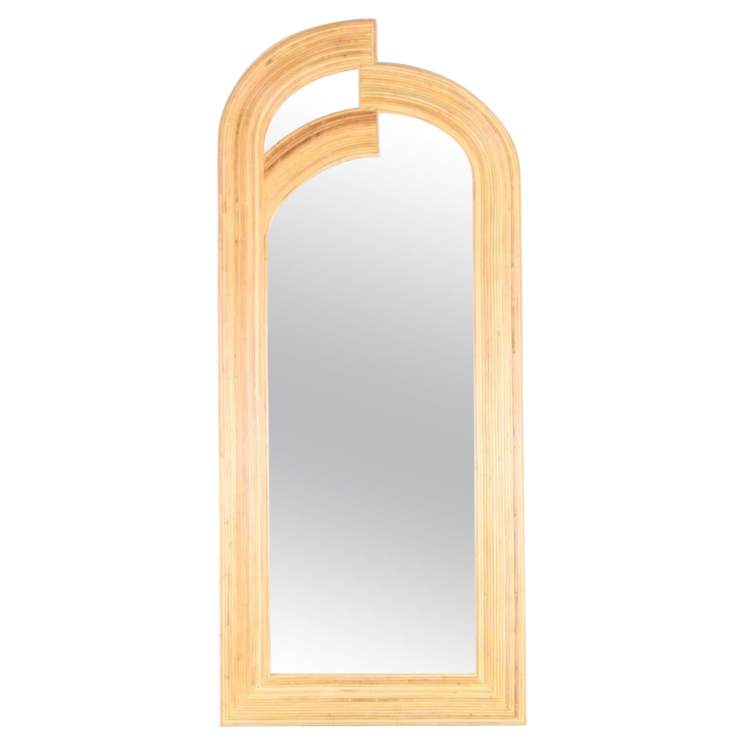 Grand miroir en rotin en vente