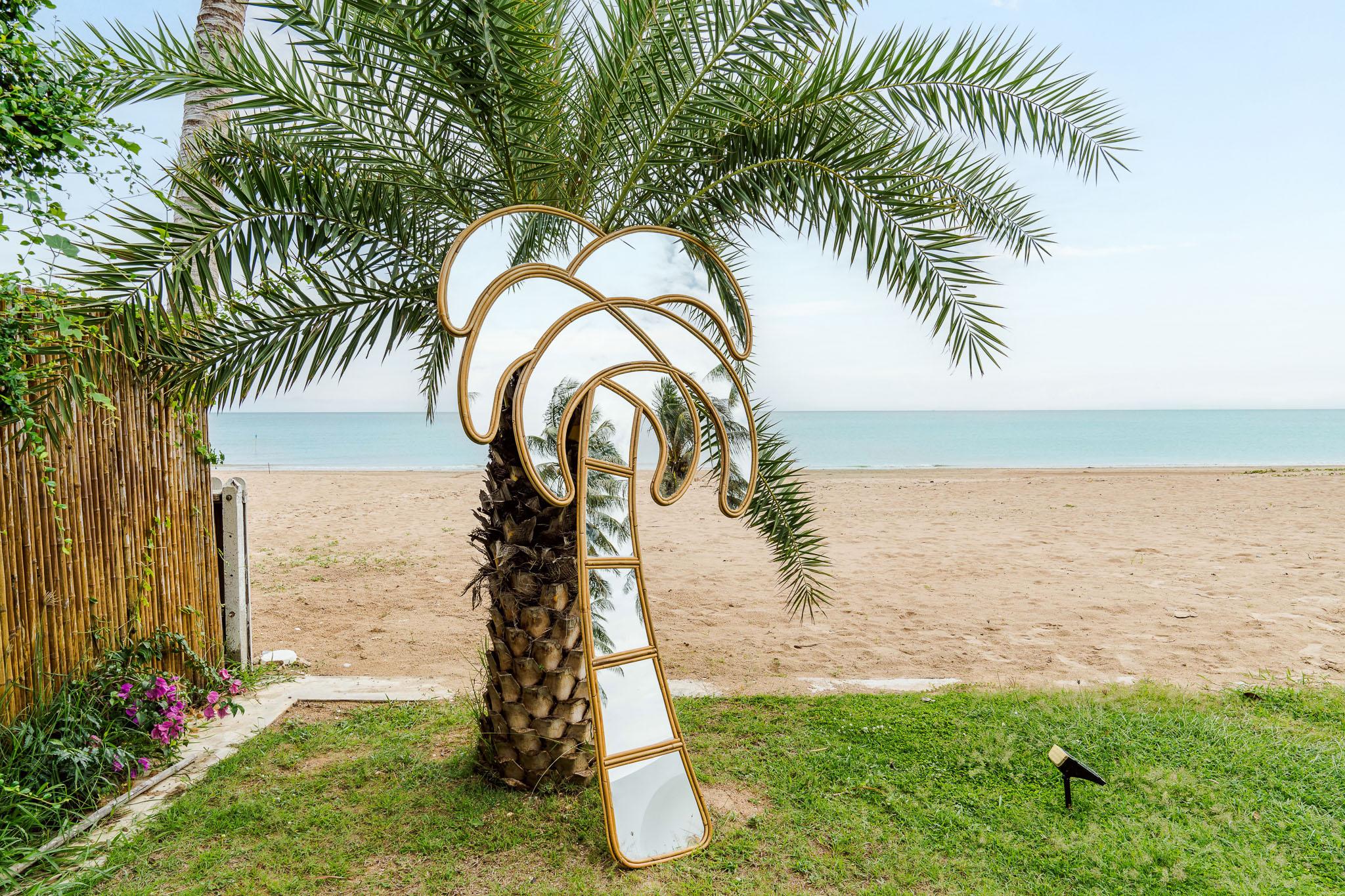 Large Rattan Palm Tree Mirror 4