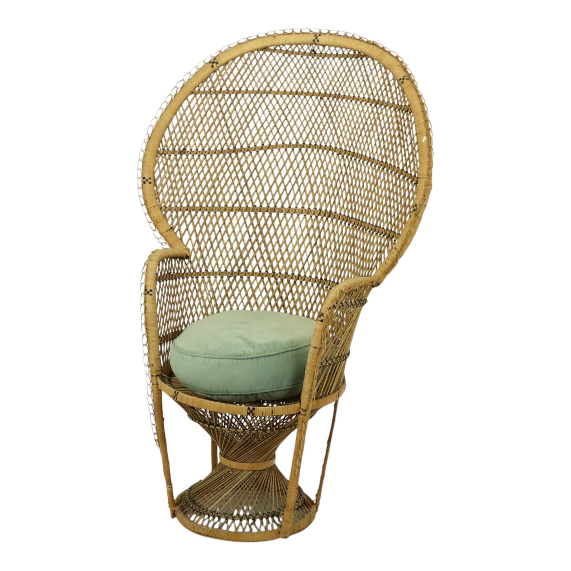 Sedia pavone grande in vimini Rattan Trono Emanuelle Boho 131cm in vendita 5