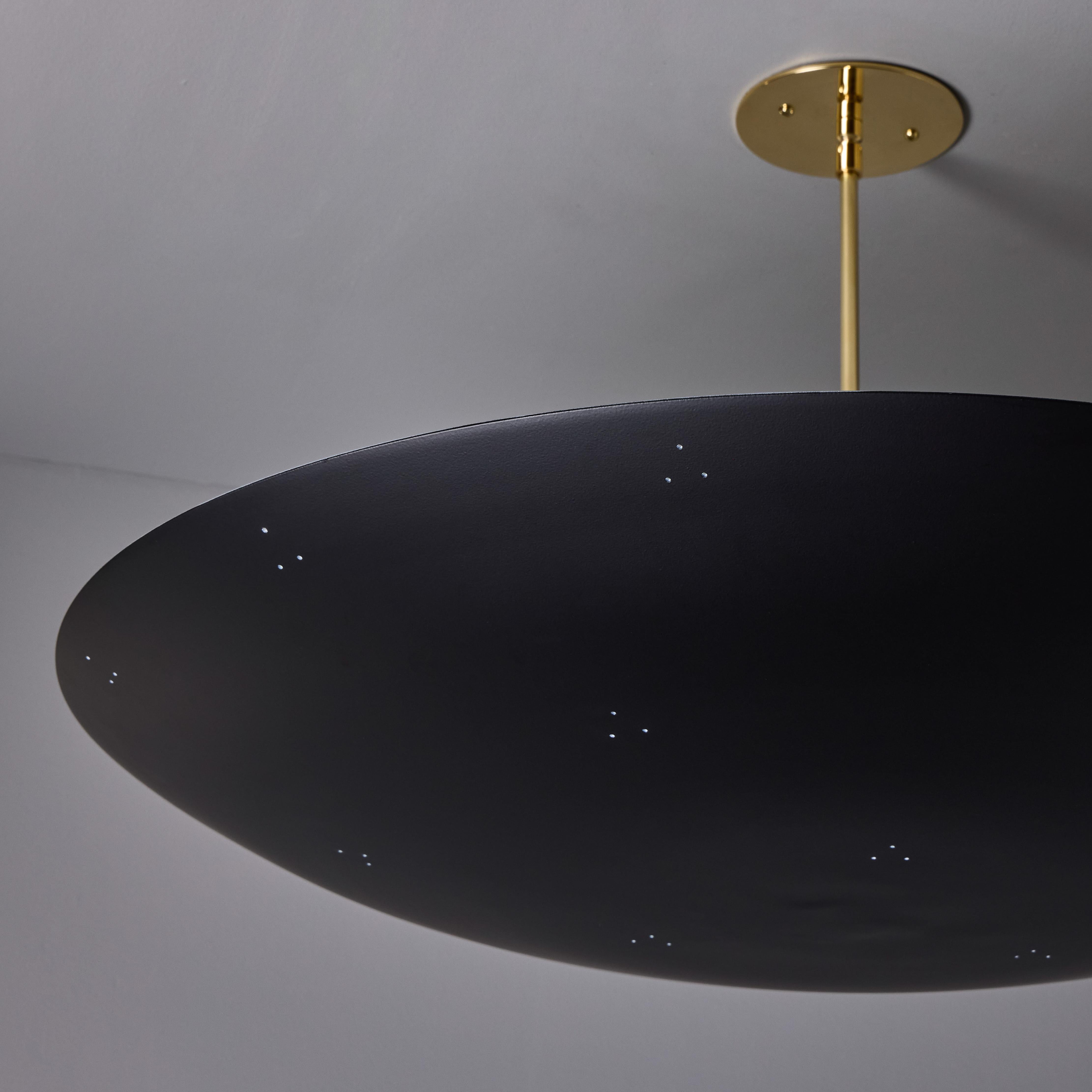 Grande lampadario a cupola traforata Raul Reyes 'Rey 30' in nero in vendita 2