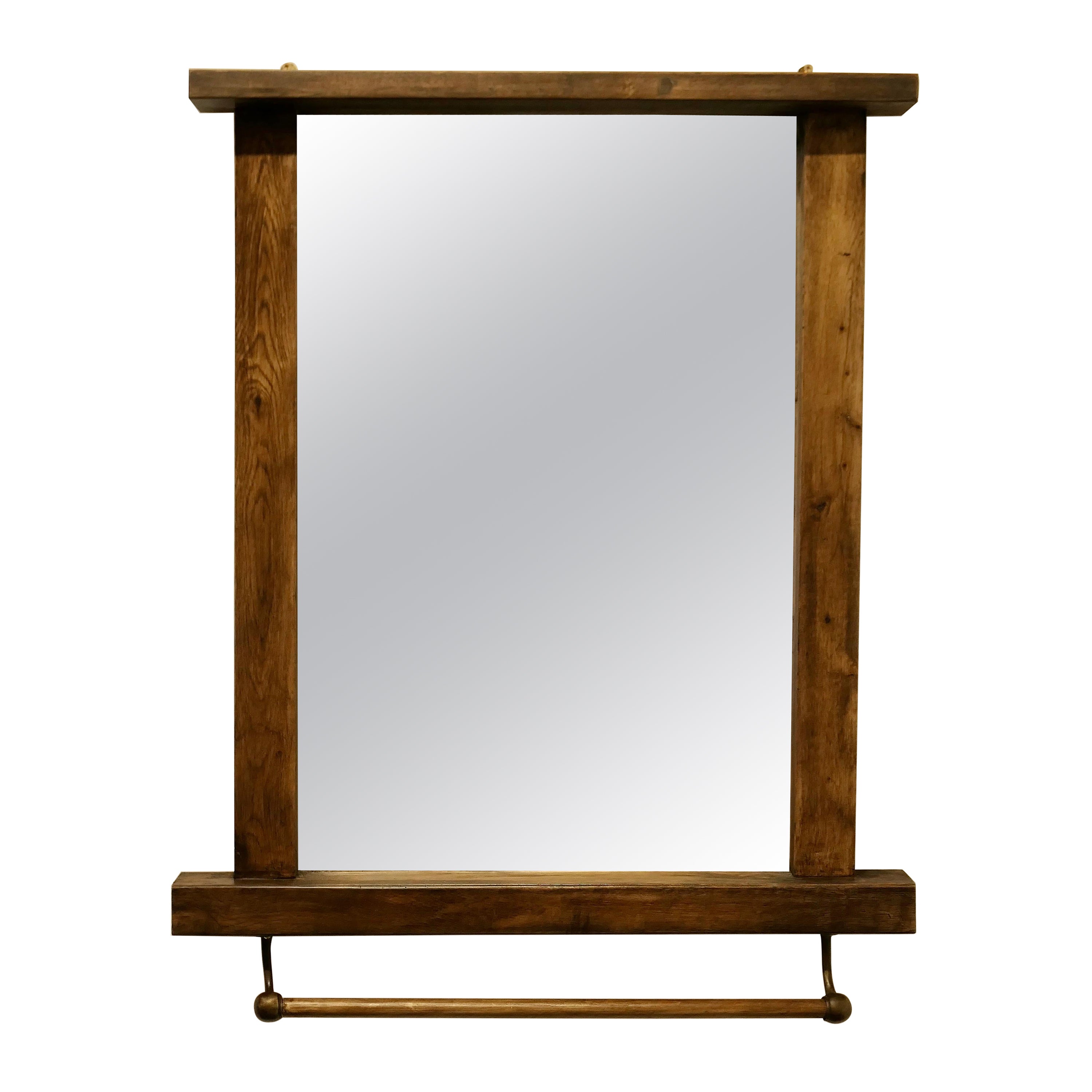 Grande specchio da parete per guardaroba in Oak Oak con porta asciugamani in vendita
