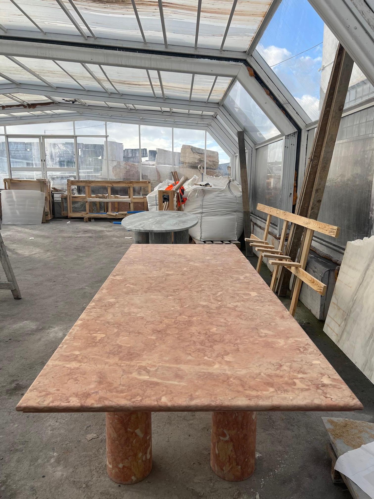 Large Bellini Style Rectangle Dining Table in Coral Portuguese Travertine For Sale 6