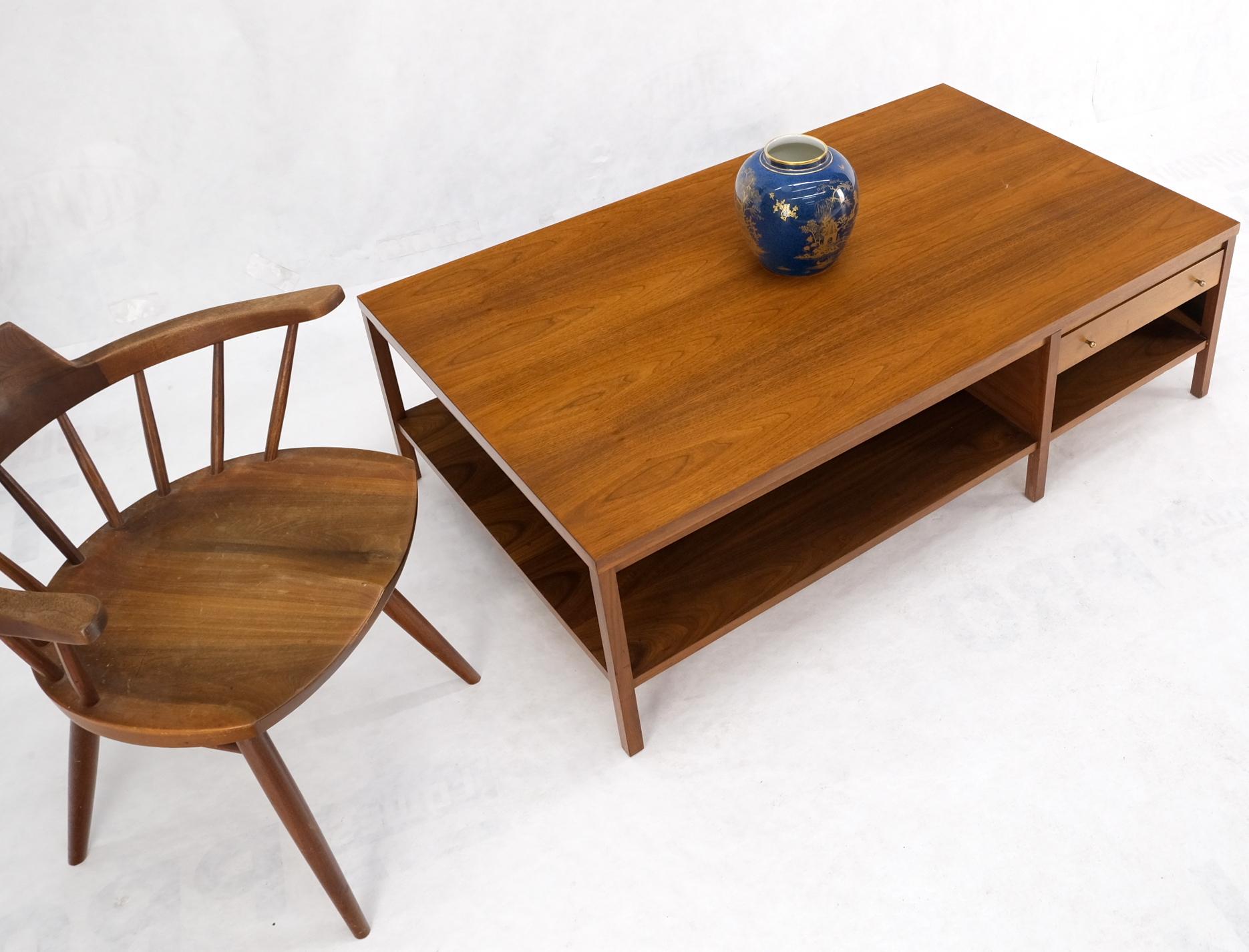 Large Rectangle Walnut One Drawer Paul McCobb Coffee Table for Calvin 1960s Mint For Sale 3