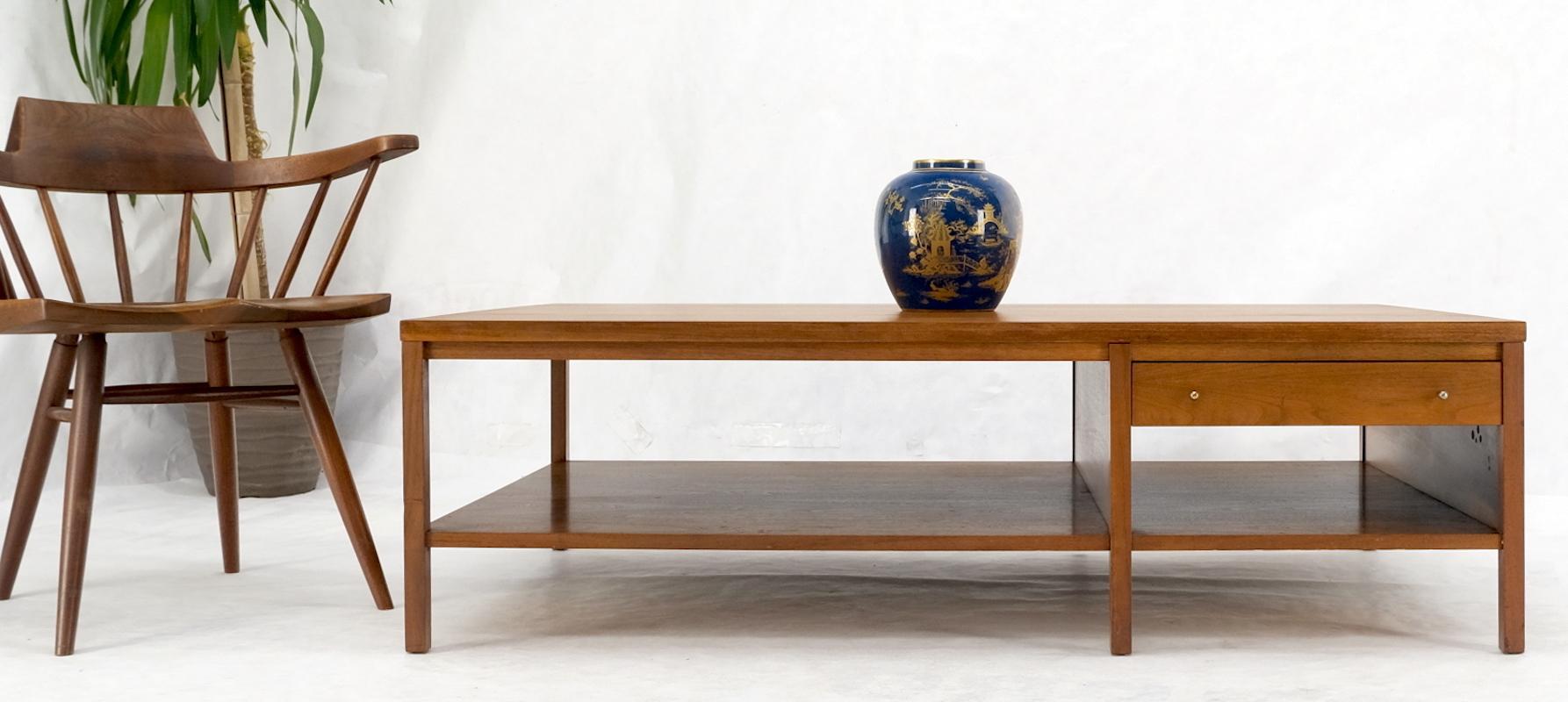 Large Rectangle Walnut One Drawer Paul McCobb Coffee Table for Calvin 1960s Mint For Sale 6