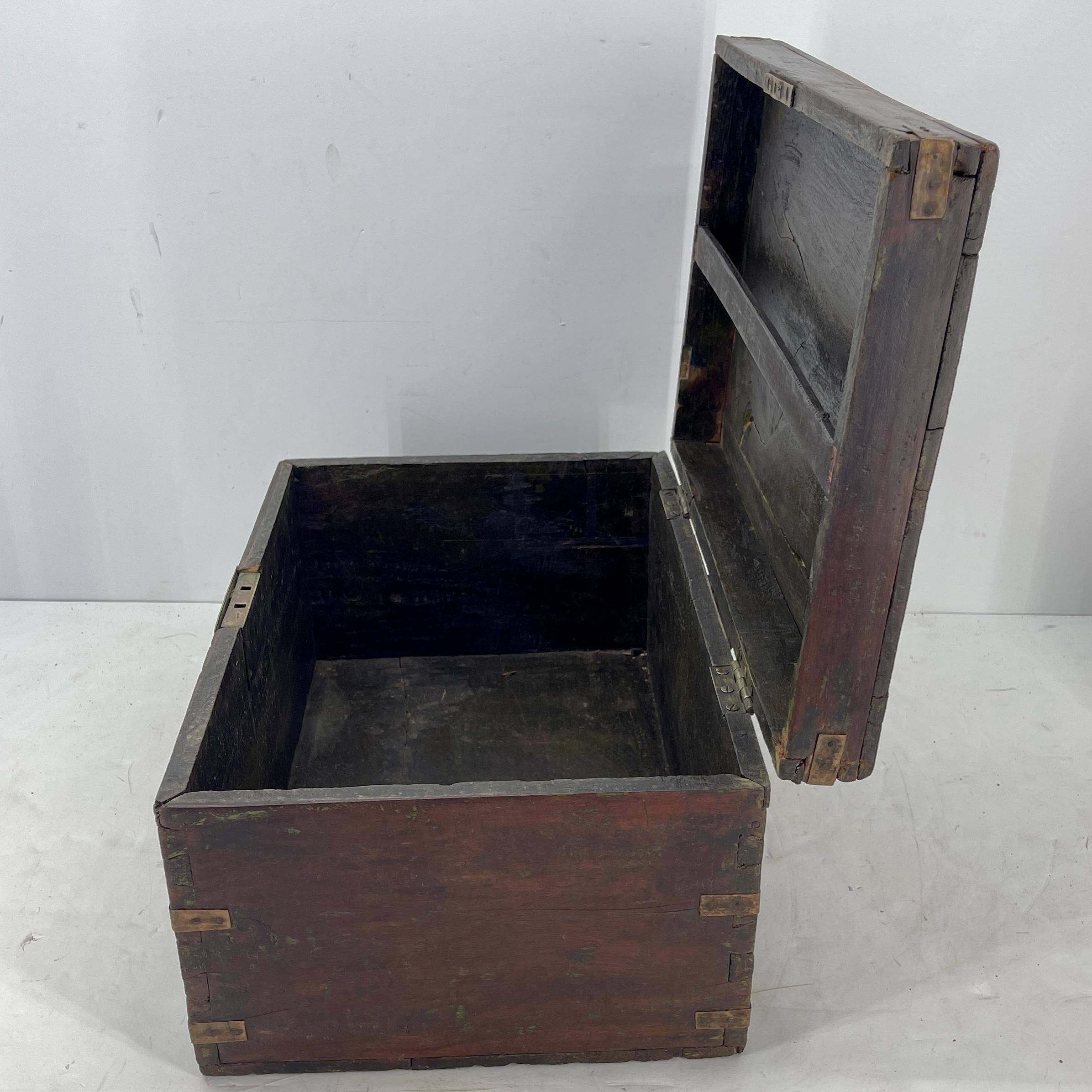 Large Rectangular Antique Wooden Campaign Box with Brass Hardware For Sale 3