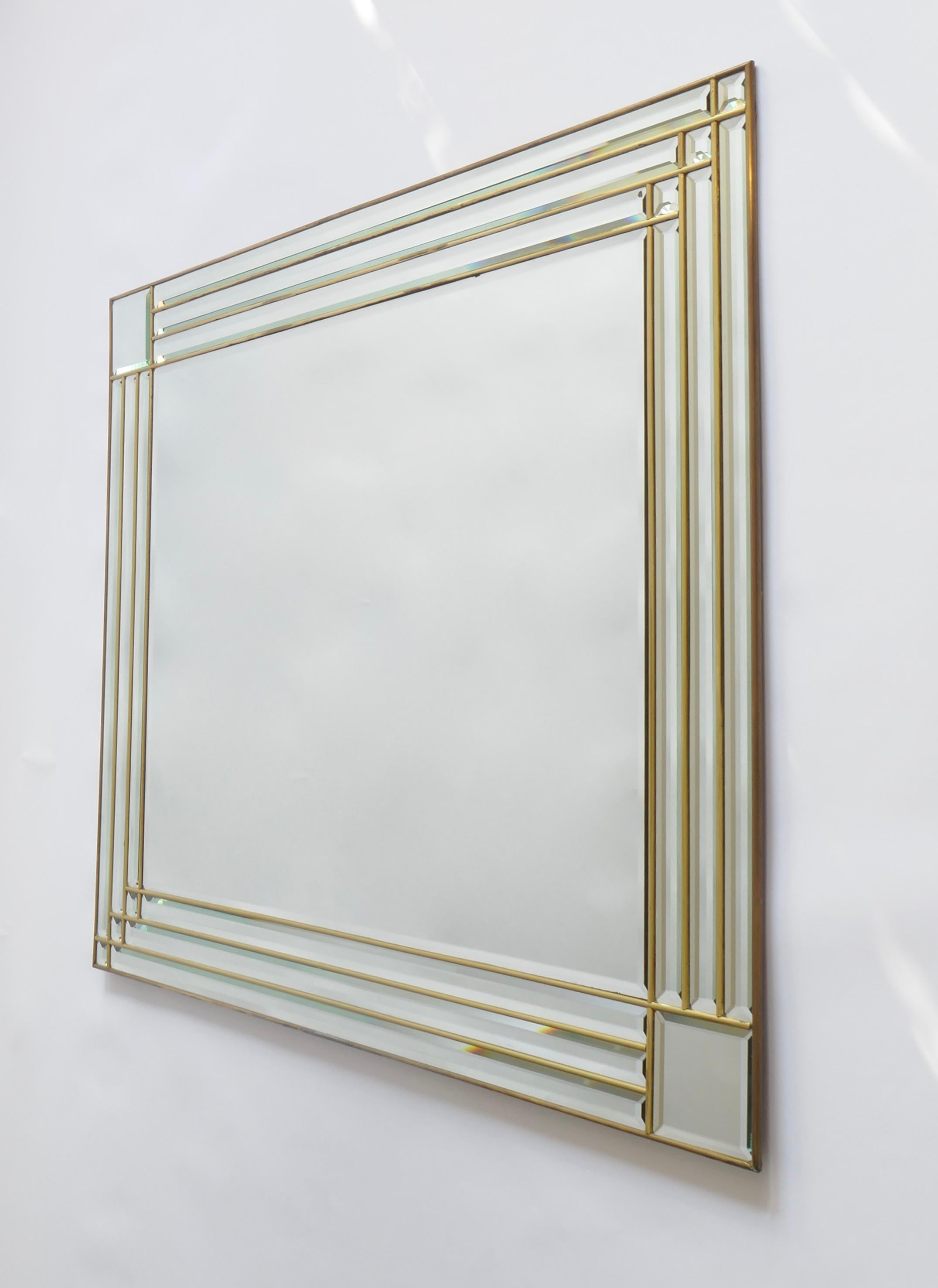 Beautiful big rectangular beveled mirror with Brass beaded frame.
Perfect in an entrance over a console table or in a living room or a bedroom
It currently hangs horizontally but it can be made hang vertically
Measures: H 101.5 x W 121.5
Italy,