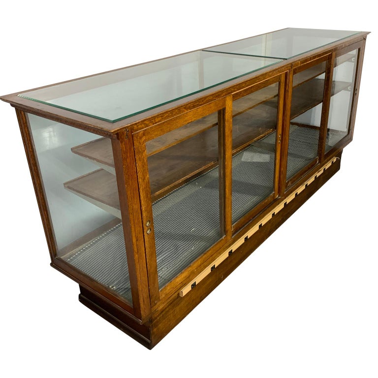 Large Rectangular Display Case by G.R. Fixtures for Barlow Mfg