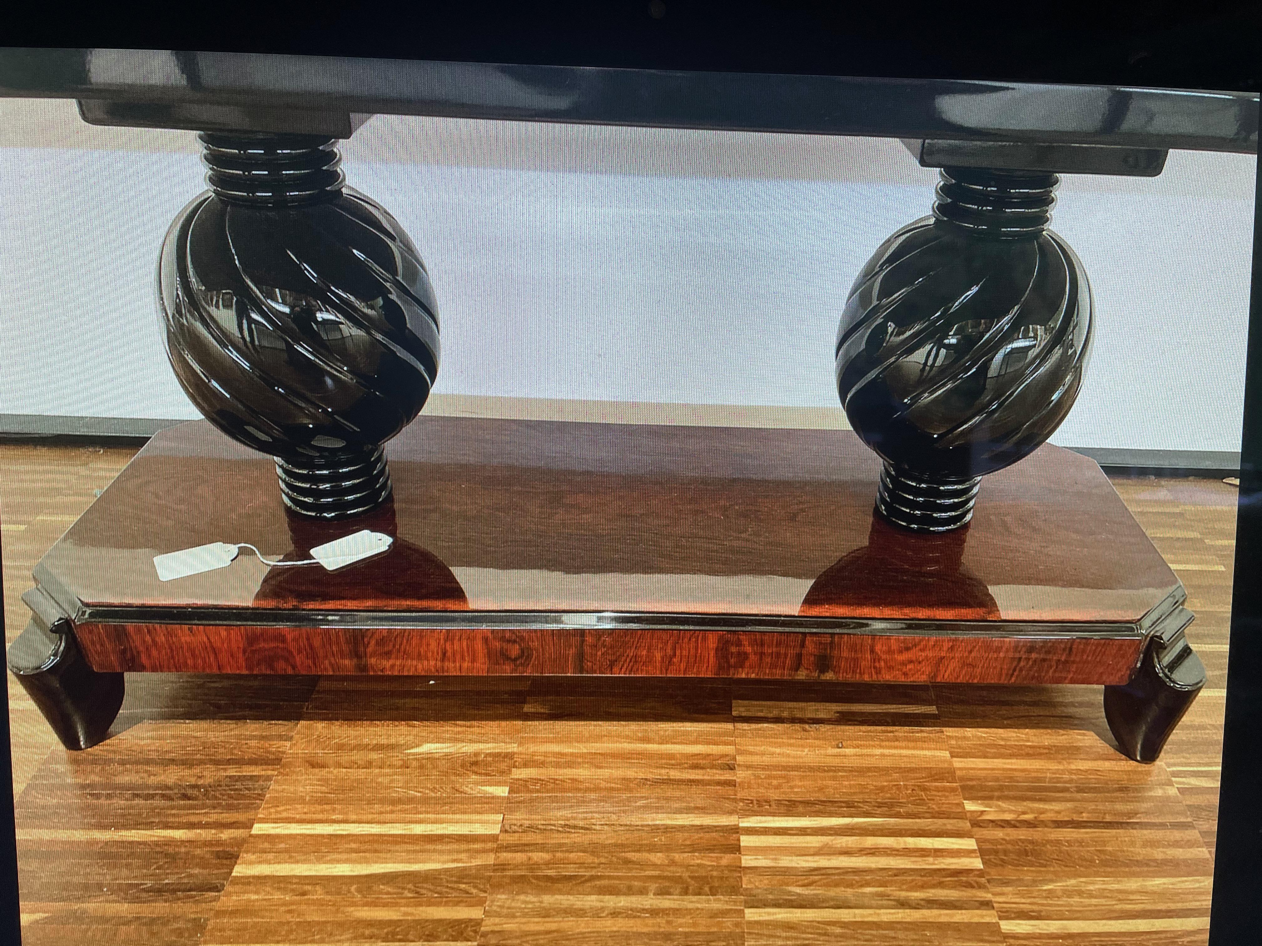 French Large Rectangular Art Deco Coffeetable, Sofa Table. France 1920s. For Sale