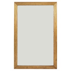 Großer rechteckiger französischer kannelierter Giltwood-Spiegel