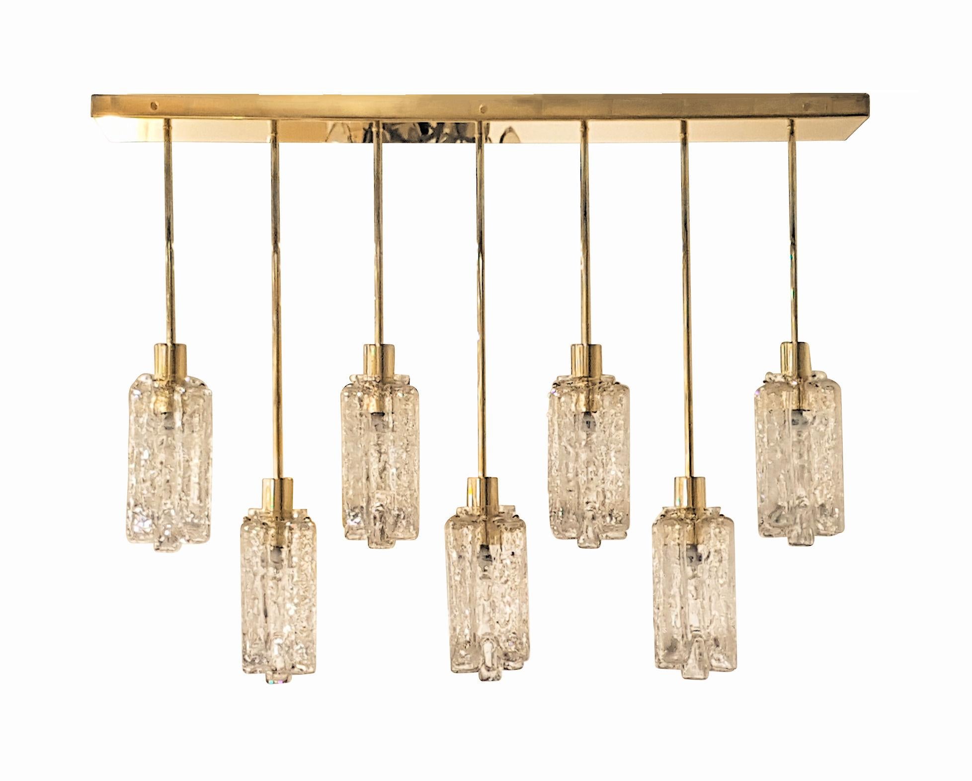 Large custom made rectangular Kalmar clear Murano glass pendants and brass flushmount ceiling light.
Frame made to order: 7 weeks lead time maximum.
D'Lightus limited edition: 140 pieces of Mid-Century Modern glasses only.
The Murano textured and