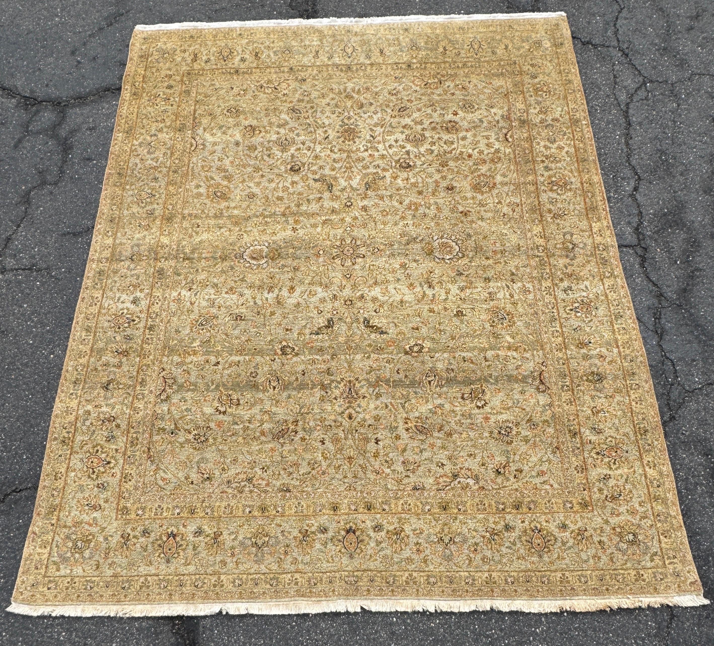 Gran Alfombra Rectangular Persa Tabriz de Lana 7'10 por 9'10 Pies en venta 4