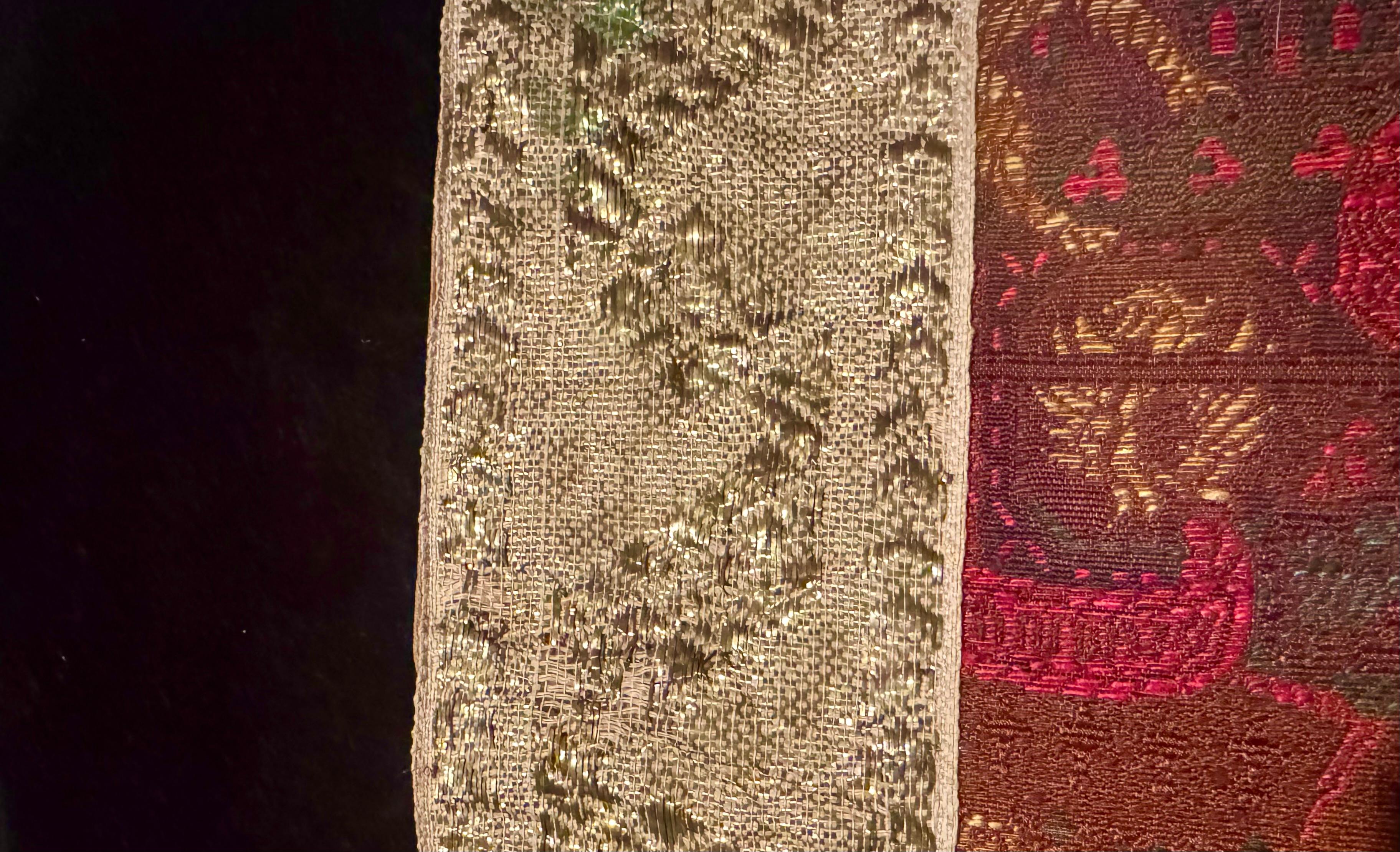 Appliqué Large rectangular pillow of antique silk velvet and an antique Chinese textile For Sale