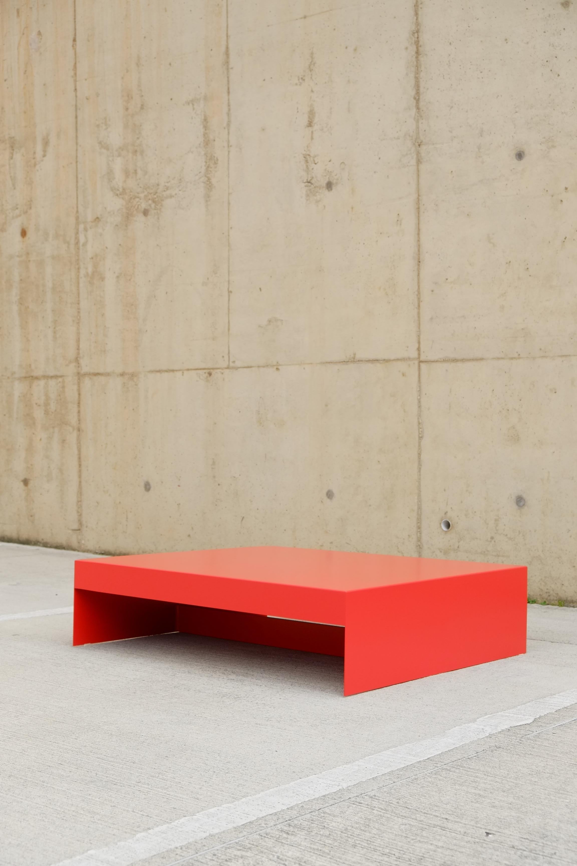 Powder-Coated Large Rectangular Red Single Form Coffee Table in Aluminium - Customisable For Sale