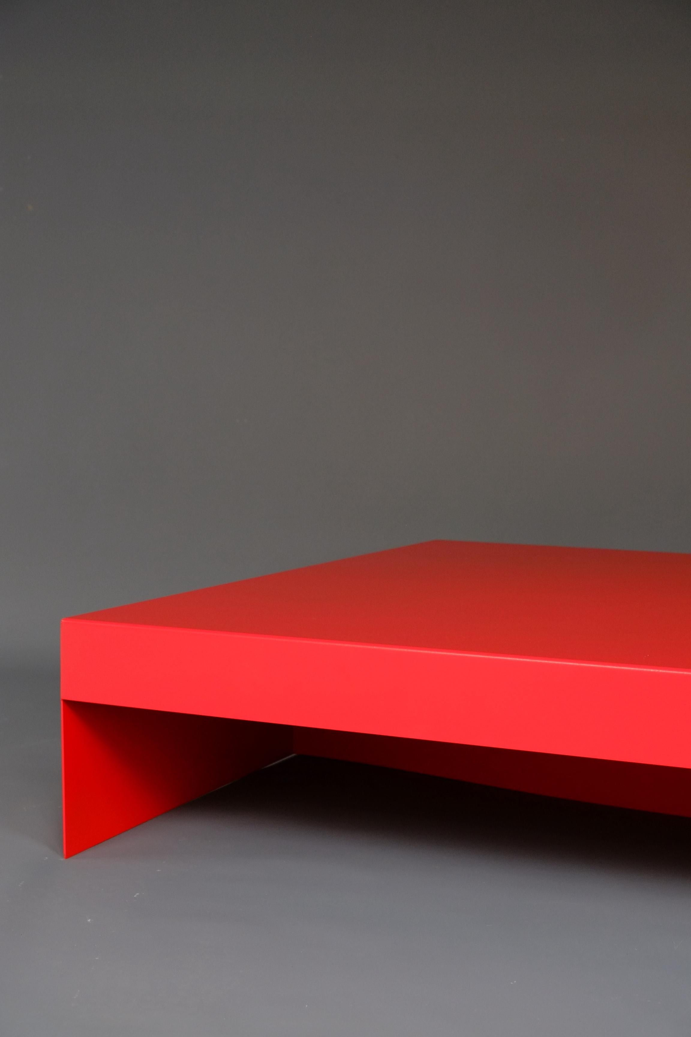 Large Rectangular Red Single Form Coffee Table in Aluminium - Customisable For Sale 1