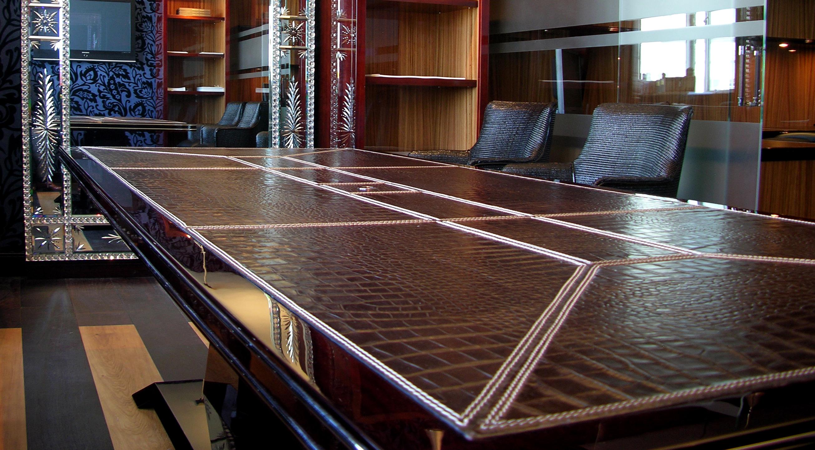20ième siècle Grande table rectangulaire en vente
