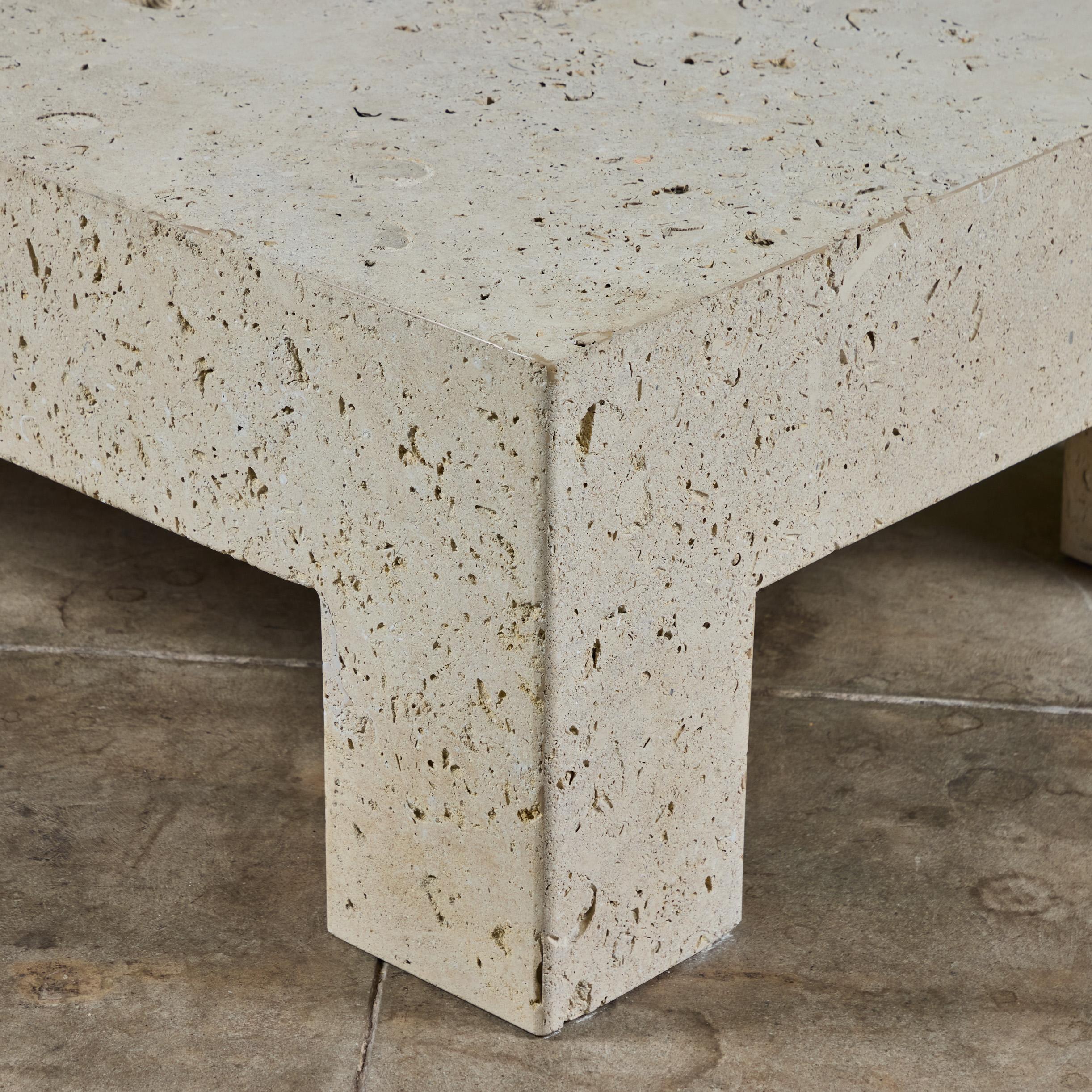 Grande table basse rectangulaire Texas Cordova Shellstone en vente 8