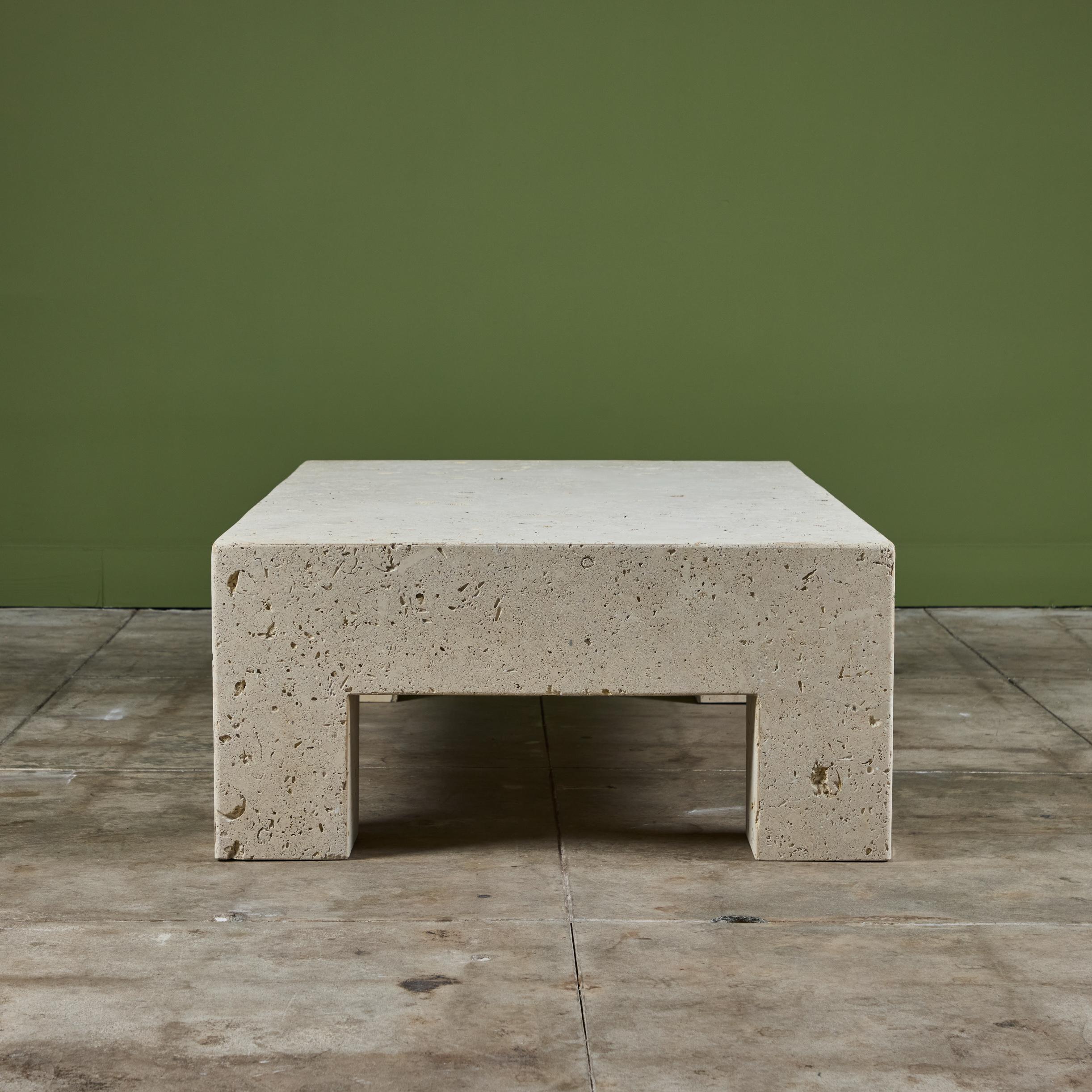 Fin du 20e siècle Grande table basse rectangulaire Texas Cordova Shellstone en vente