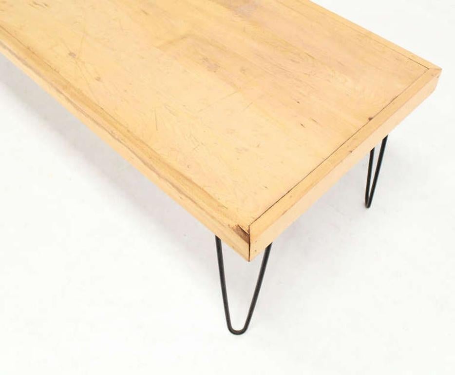 Very nice Mid-Century Modern look heavy solid birch top hair pin legs coffee table.