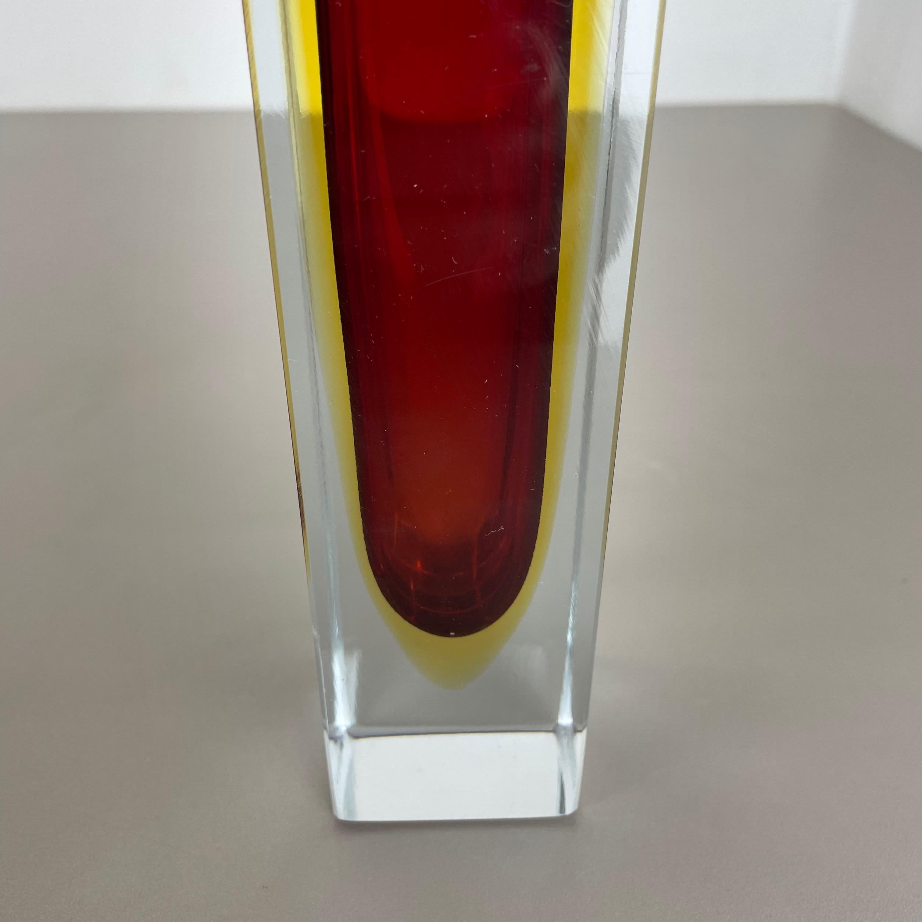 large red 21cm Murano Glass Sommerso Cube Vase Flavio Poli Attr., Italy, 1970 For Sale 4