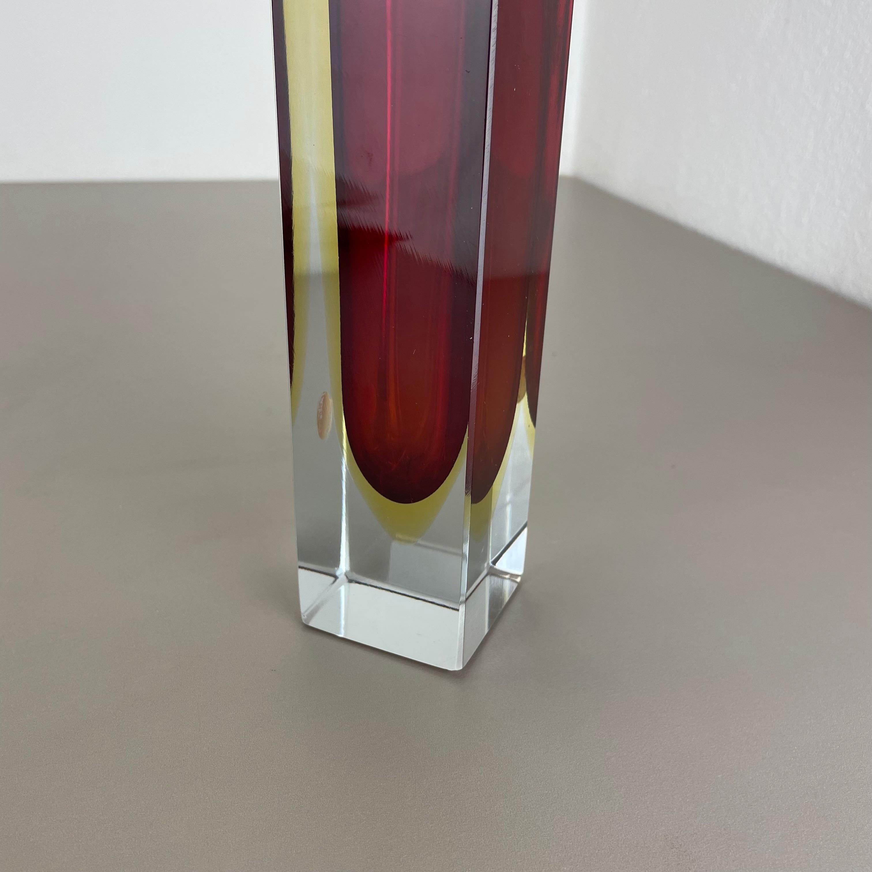 large red 21cm Murano Glass Sommerso Cube Vase Flavio Poli Attr., Italy, 1970 For Sale 11