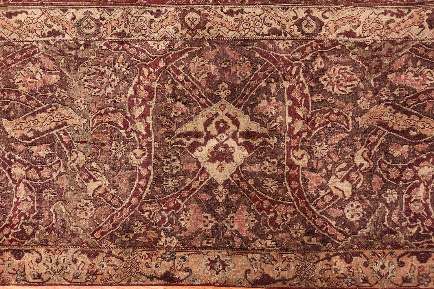 Antique Indian Agra Rug. Size: 11 ft 6 in x 16 ft 9 in In Good Condition For Sale In New York, NY