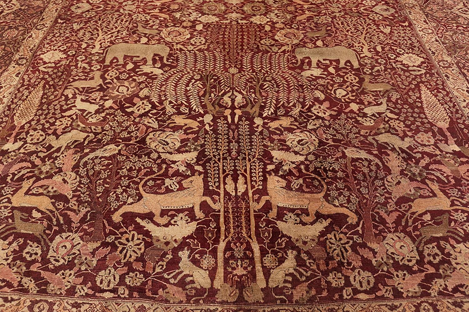 Wool Antique Indian Agra Rug. Size: 11 ft 6 in x 16 ft 9 in For Sale