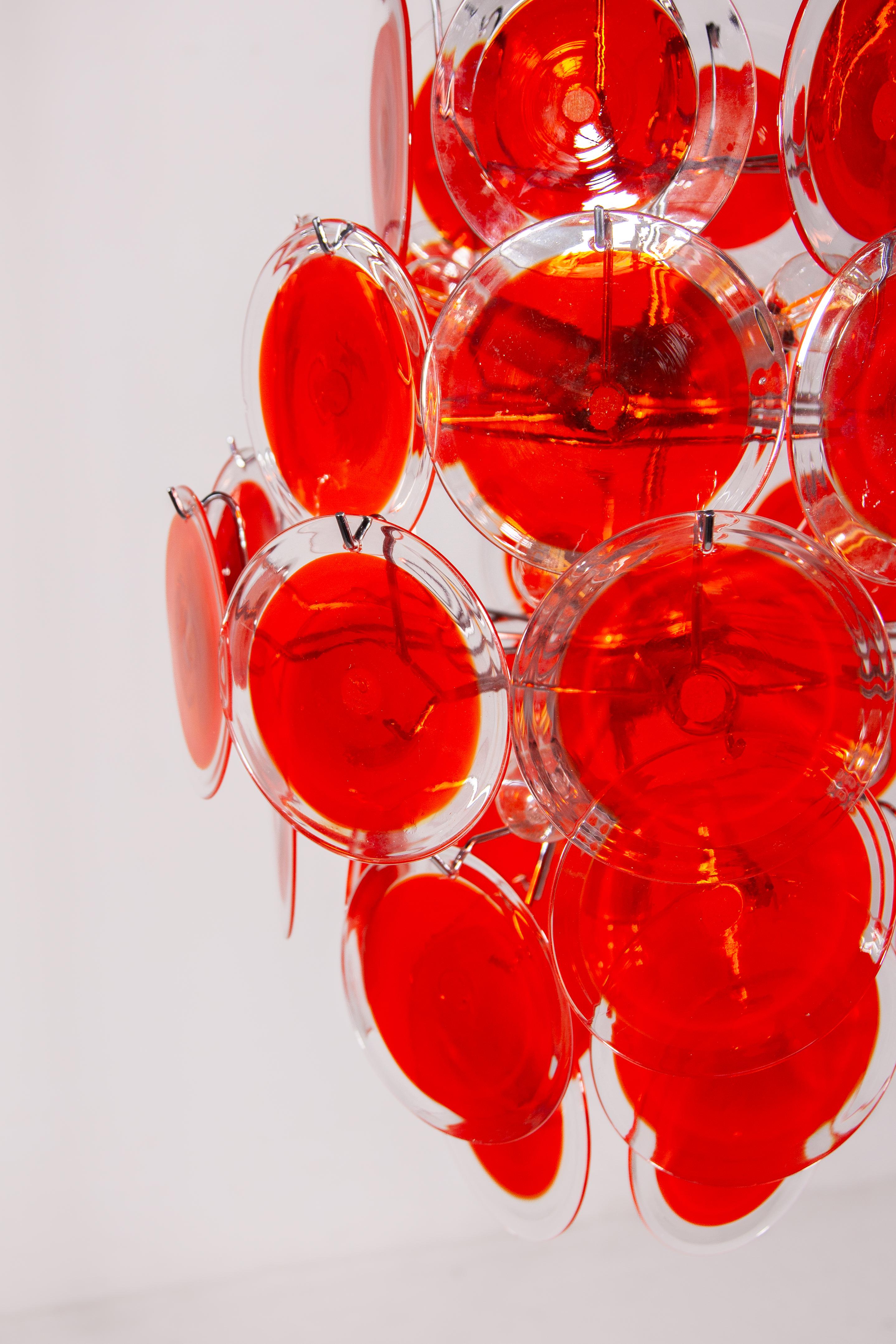 Mid-Century moderno Large RED Disk Hand Blown Vistosi 1960s Chandelier, Italy in vendita