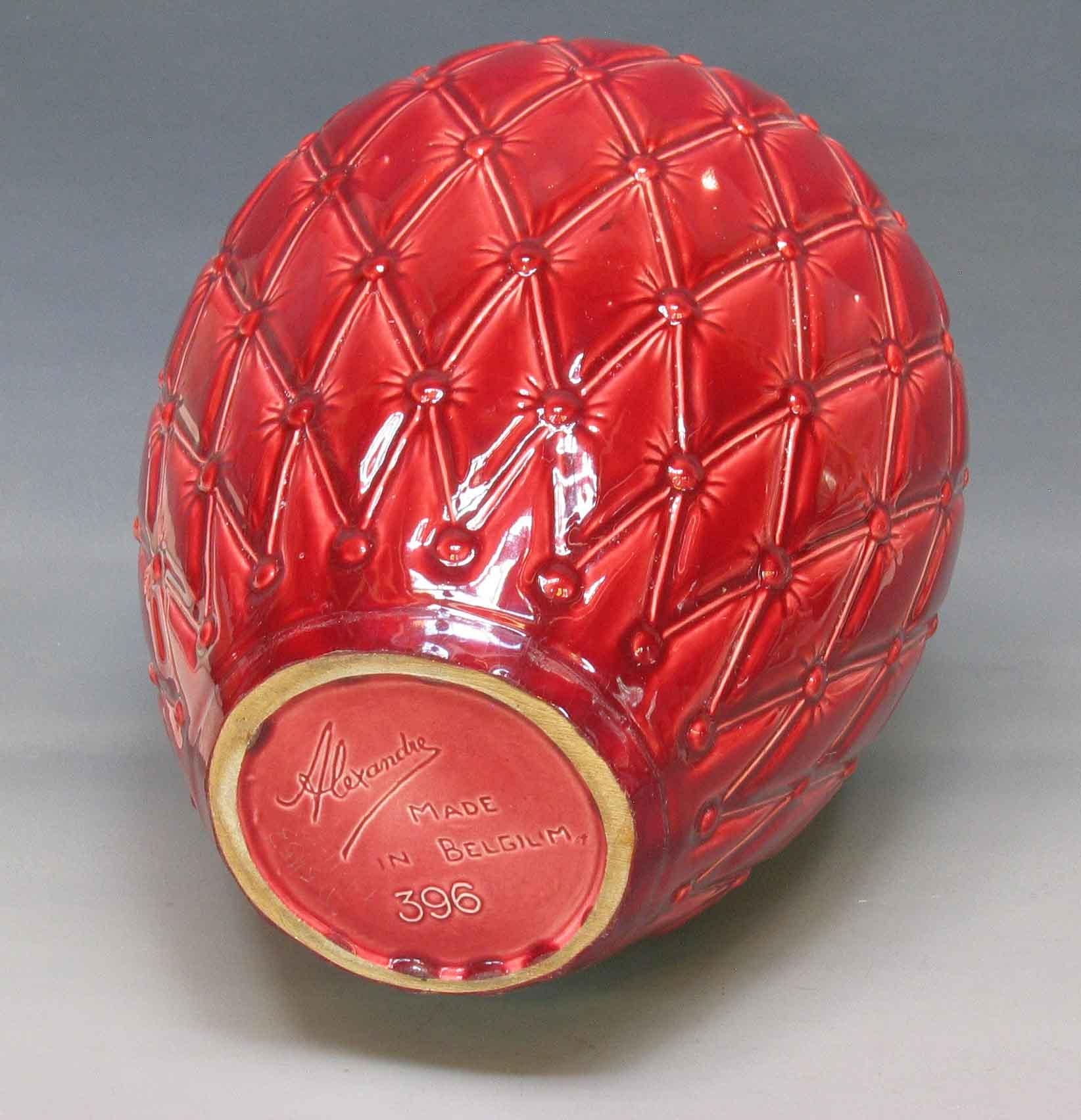 Große rot glasierte Art Studio-Keramik-Vase im Zustand „Gut“ im Angebot in Ottawa, Ontario