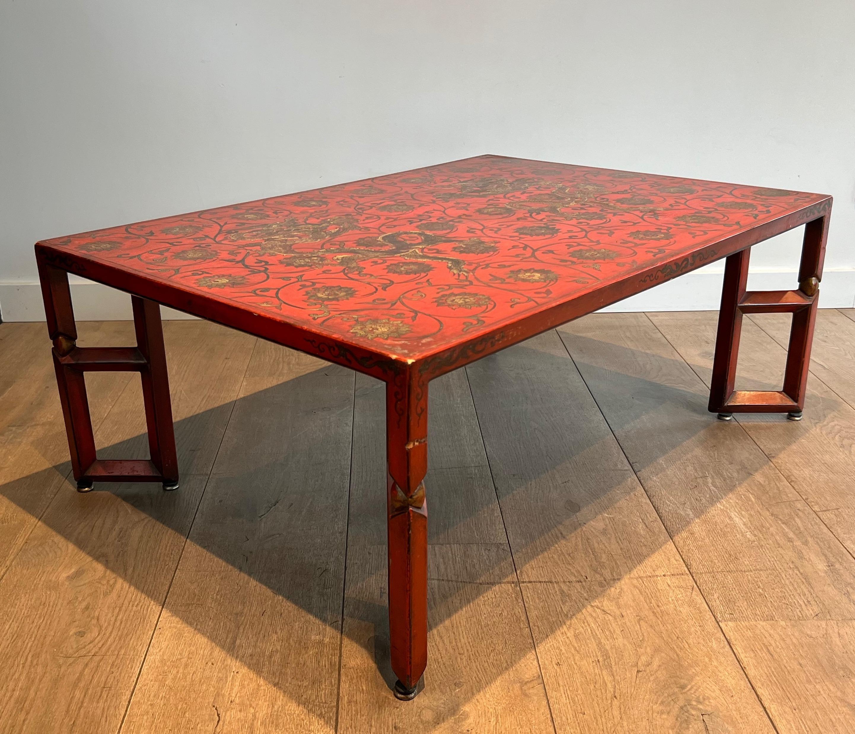 Wood Large Red Lacquered Coffee Table with Gold Chinese Decorations For Sale
