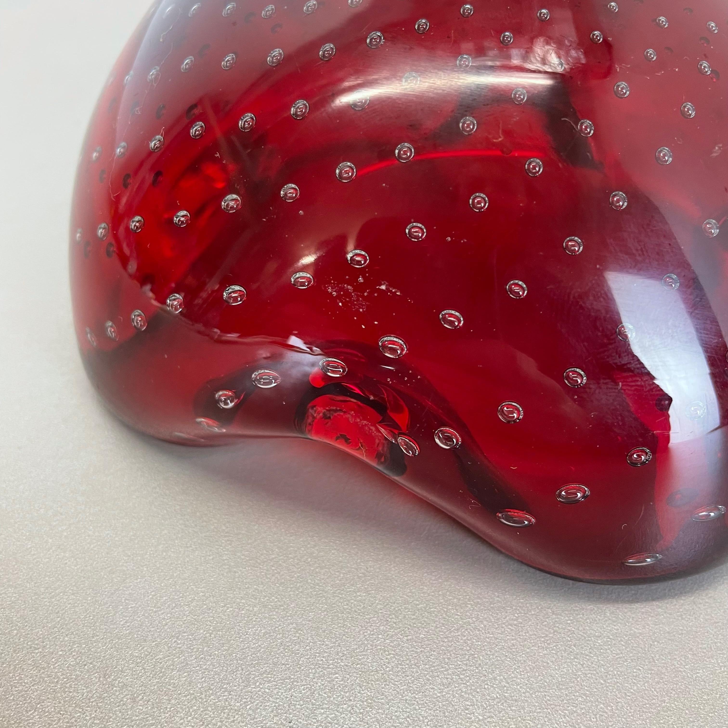 Large Red Murano Bubble Glass Bowl Element Shell Ashtray Murano, Italy, 1970s For Sale 6
