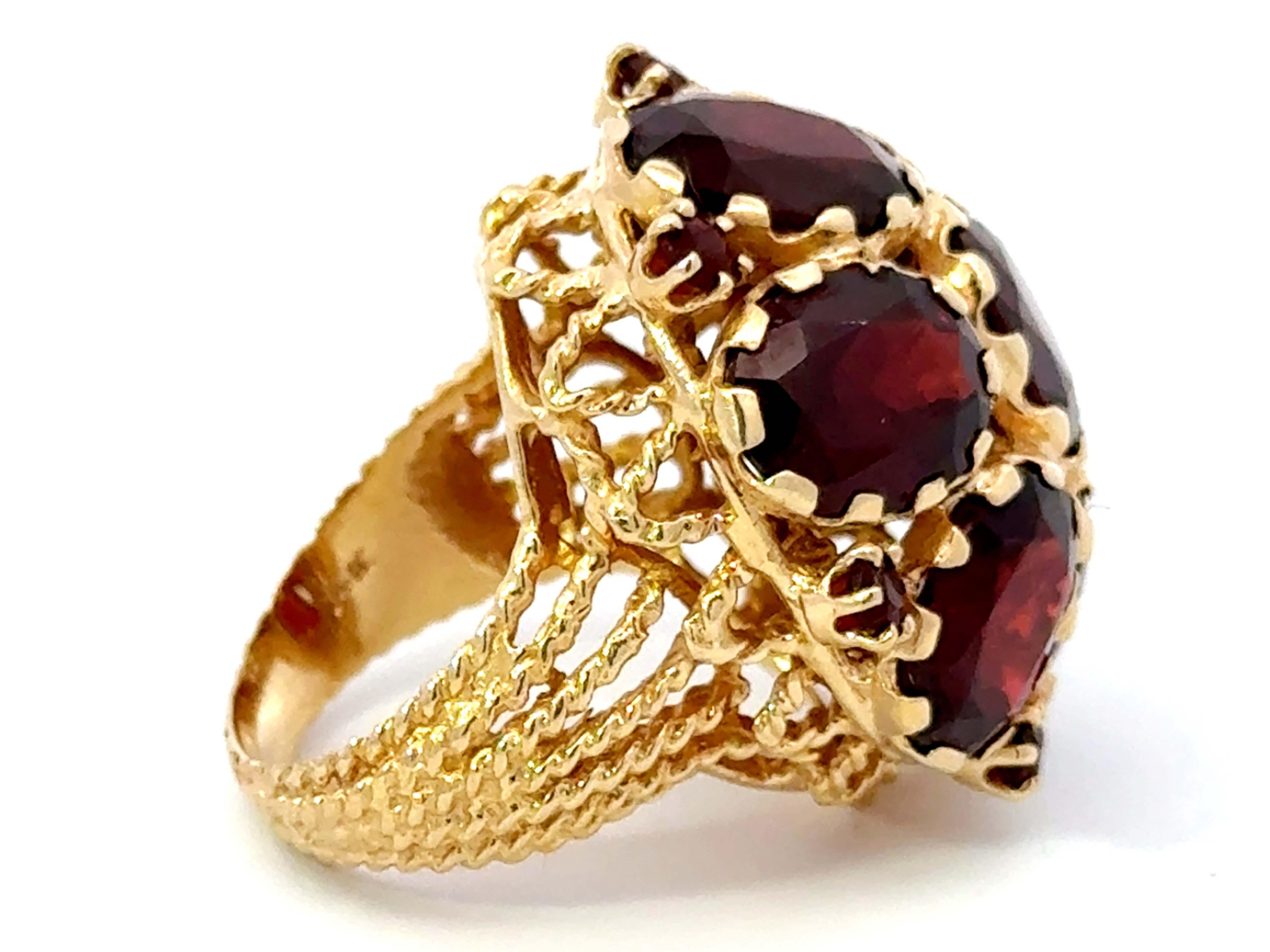 Large Red Oval Garnet Flower Cocktail Ring 14k Yellow Gold In Excellent Condition For Sale In Honolulu, HI