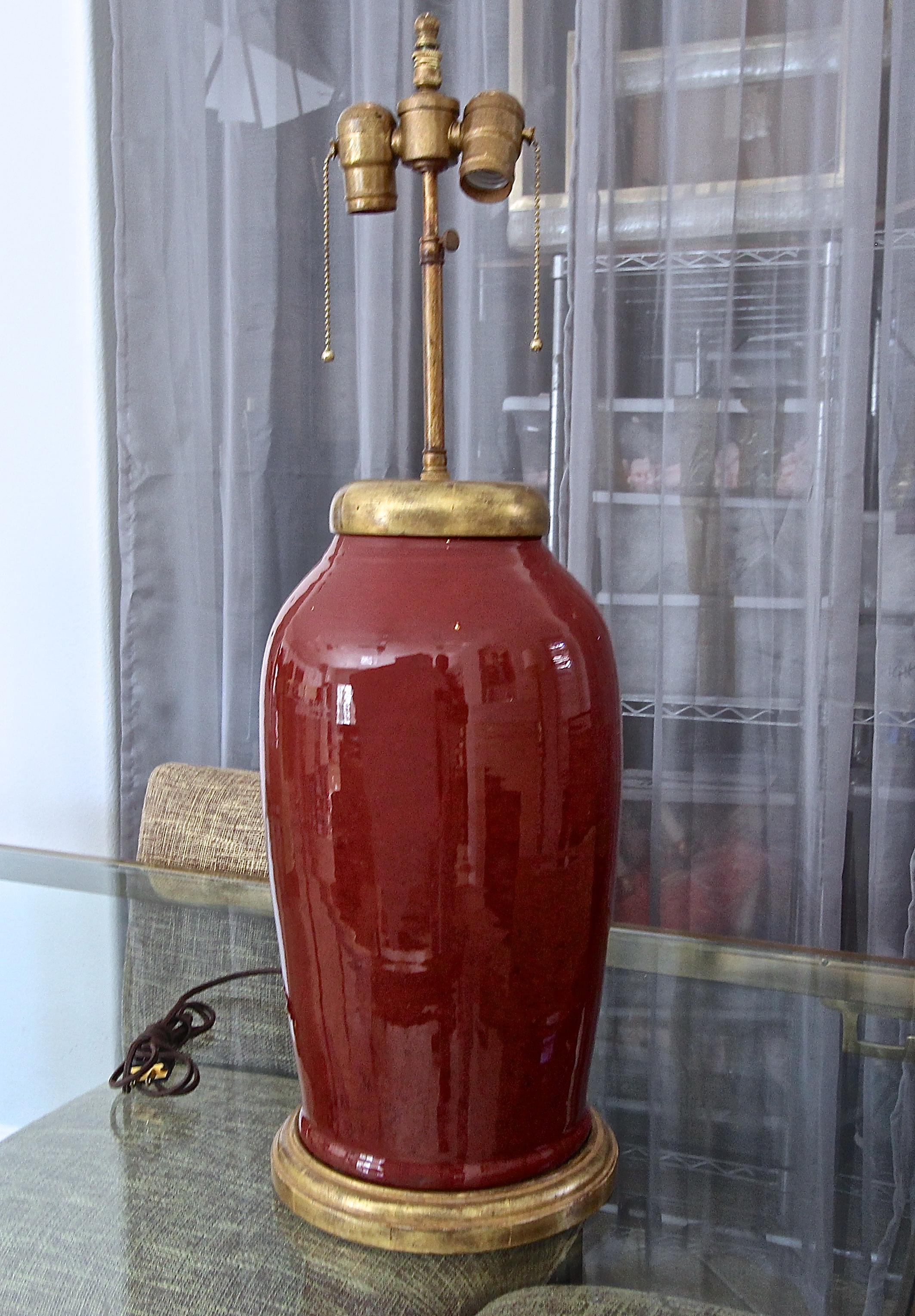 Large Chinese Oxblood Porcelain Water Gilt Table Lamp For Sale 8