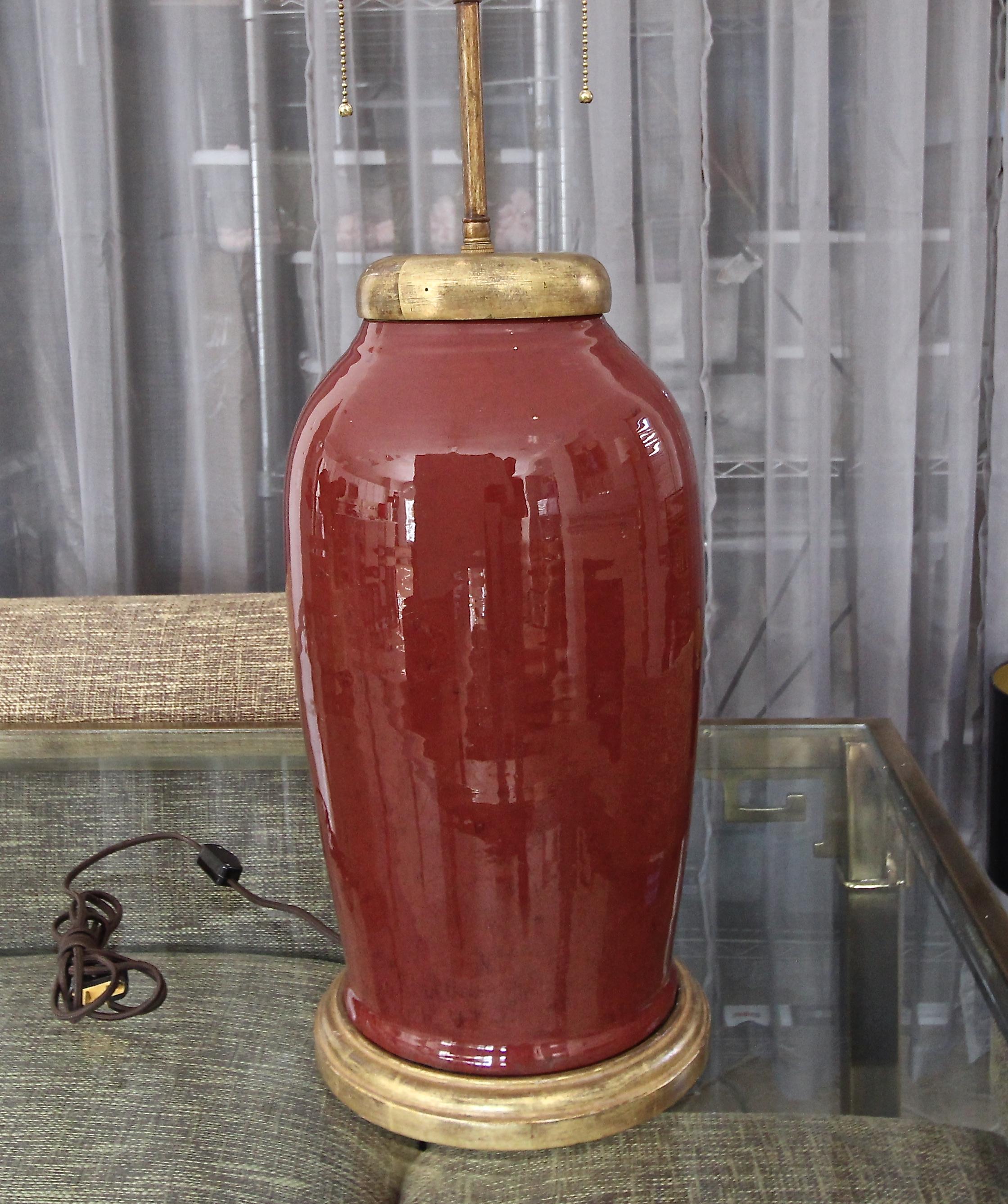 Giltwood Large Chinese Oxblood Porcelain Water Gilt Table Lamp For Sale