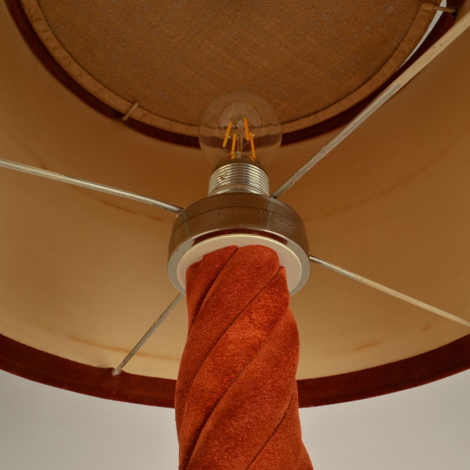 Large Red Suede Leather and Brass 1960's Table Lamp For Sale 3