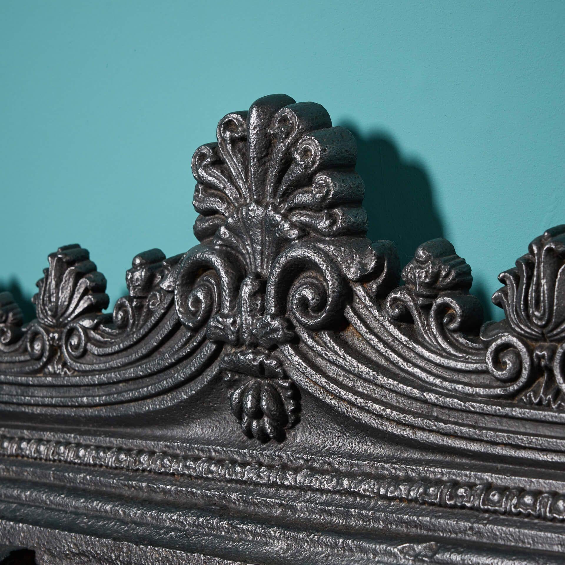 19th Century Large Regency Cast Iron Hob Grate For Sale