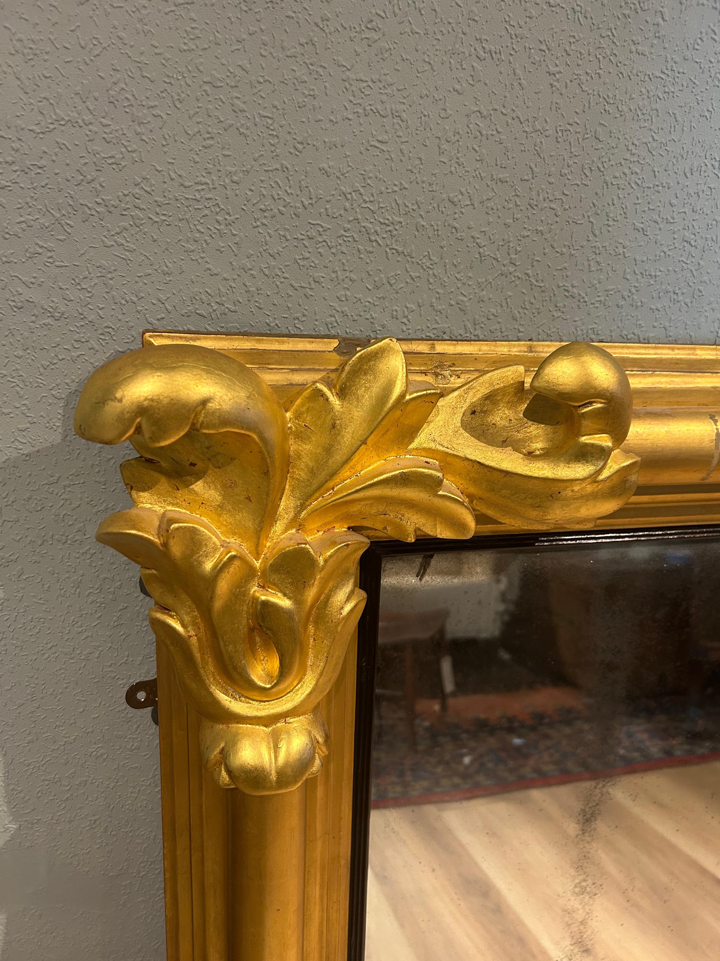 Gran espejo sobremantel dorado William IV Regencia en venta