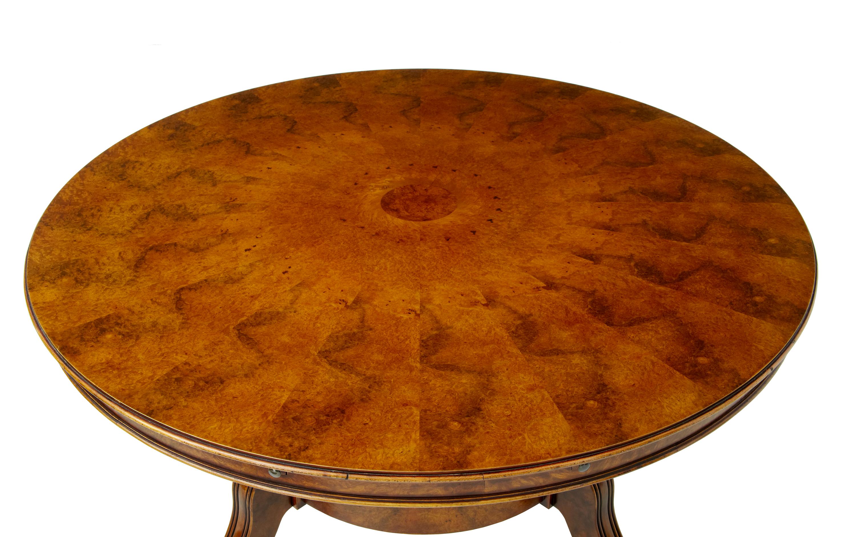English Large Regency revival english made walnut jupe dining table For Sale
