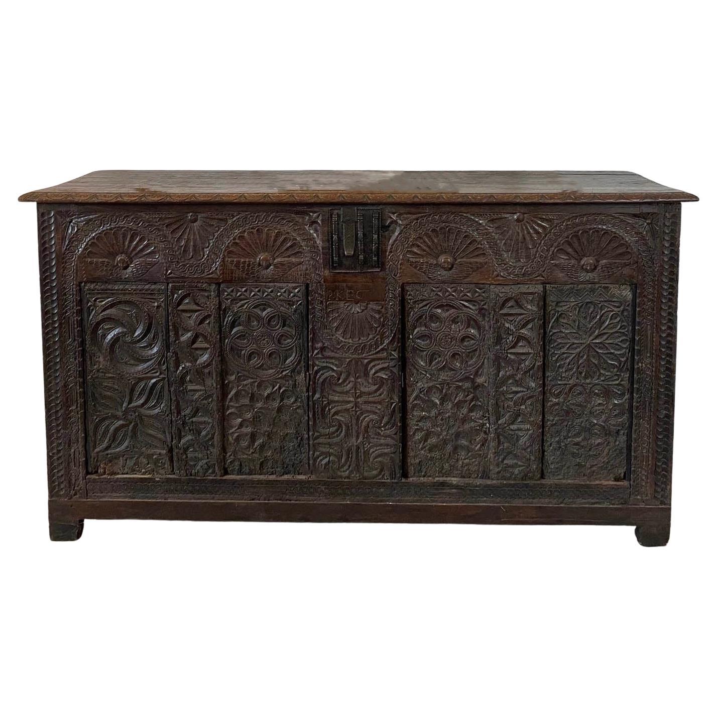 Large French Richly Carved Buffet Sideboard Chest - Renaissance - 17th - France